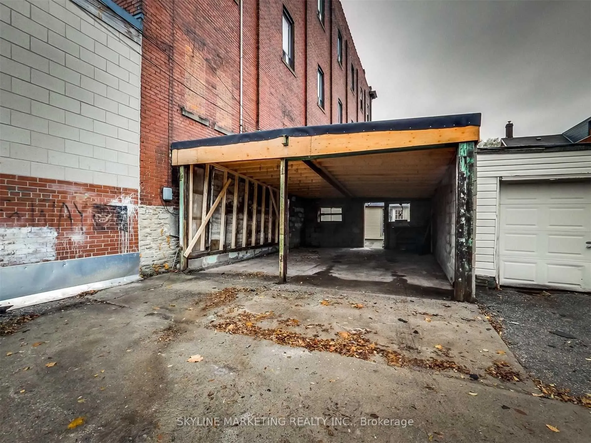 Photo 25 of Unit Upper, 809 Dovercourt Road, Toronto, Dovercourt-Wallace Emerson-Junction — HOMEH