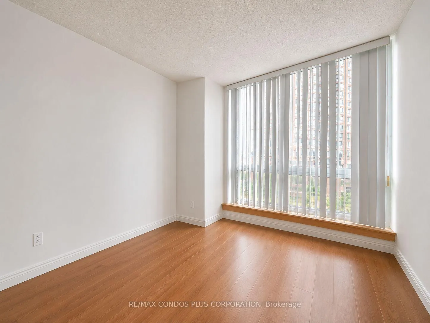 Photo 9 of Unit 508, 1055 Bay Street, Toronto, Bay Street Corridor — HOMEH