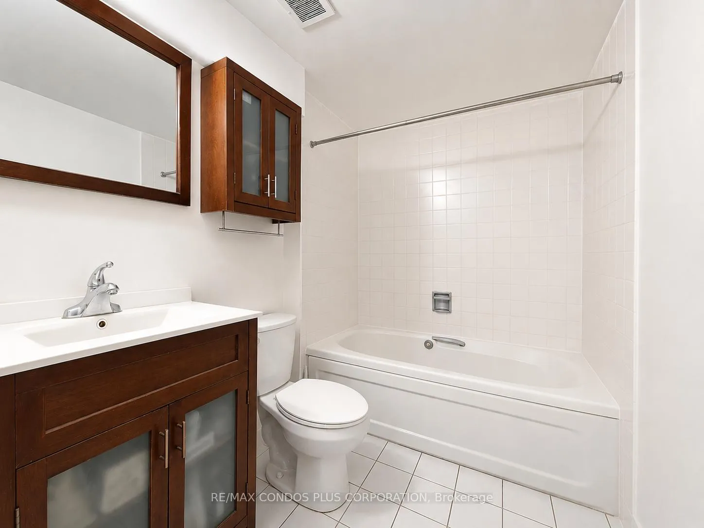Photo 10 of Unit 508, 1055 Bay Street, Toronto, Bay Street Corridor — HOMEH