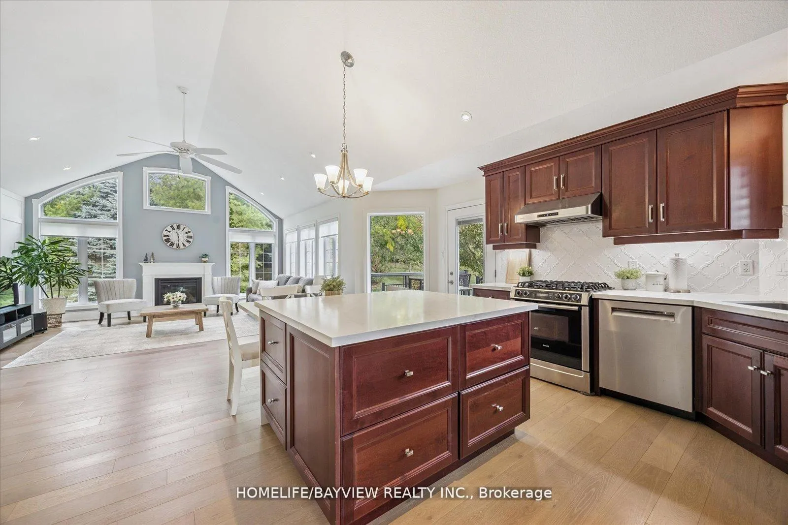 Photo 15 of Unit 4, 14 Reddington Drive, Caledon, Rural Caledon — HOMEH