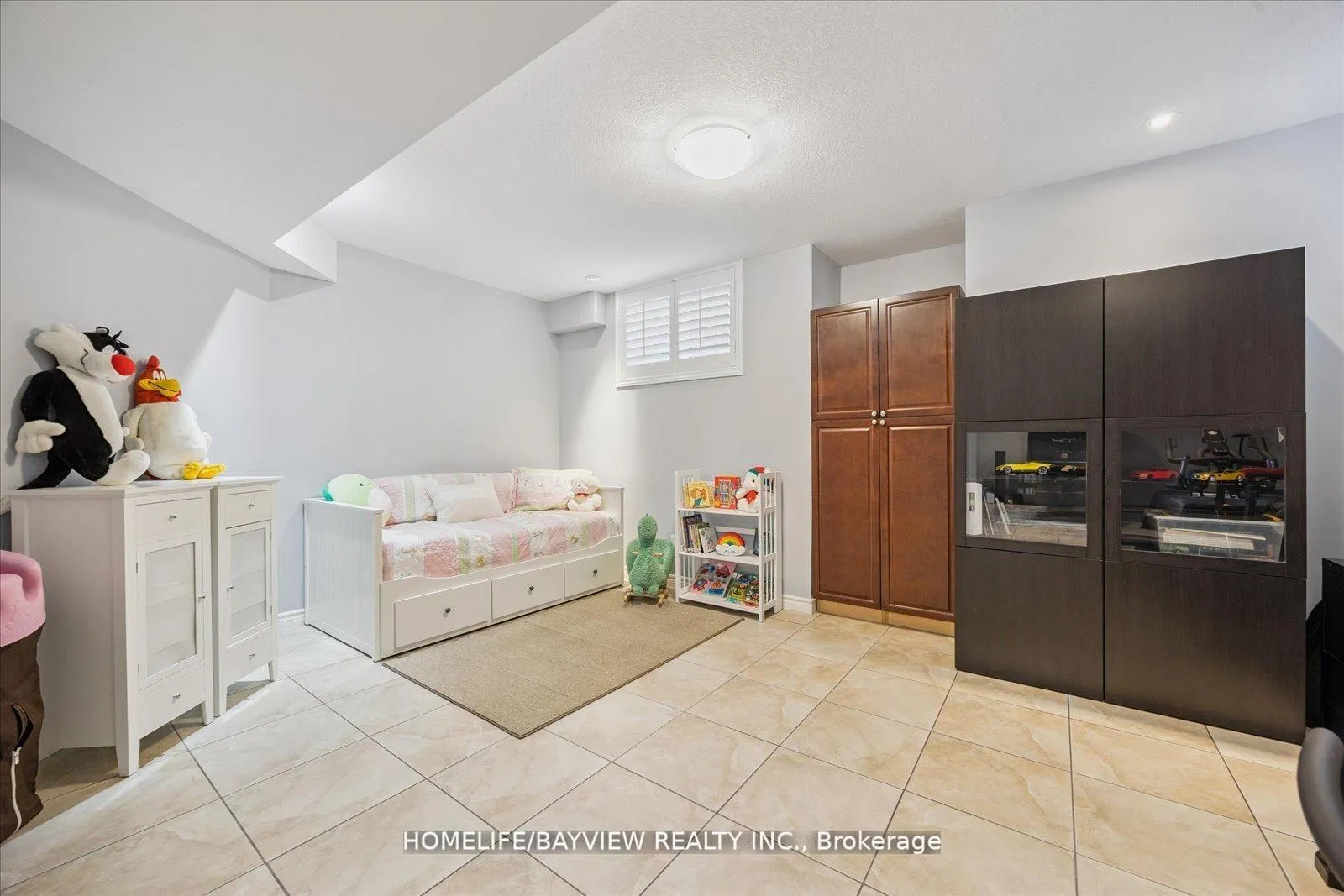 Photo 32 of Unit 4, 14 Reddington Drive, Caledon, Rural Caledon — HOMEH