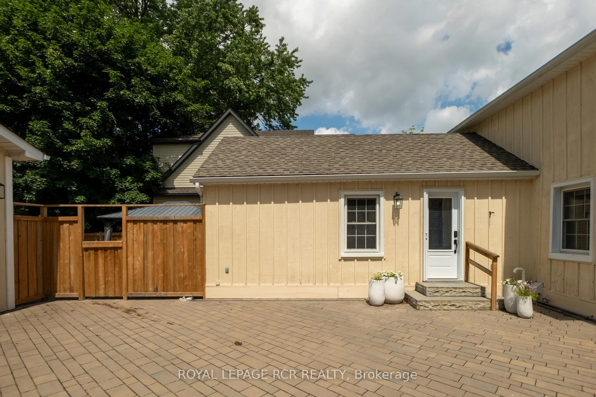 Photo 46 of 90 Mill Street, Orangeville — HOMEH