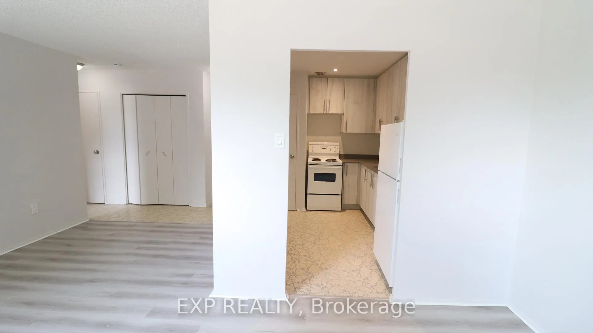 Photo 1 of Unit 102, 84 Second Street, Orangeville — HOMEH