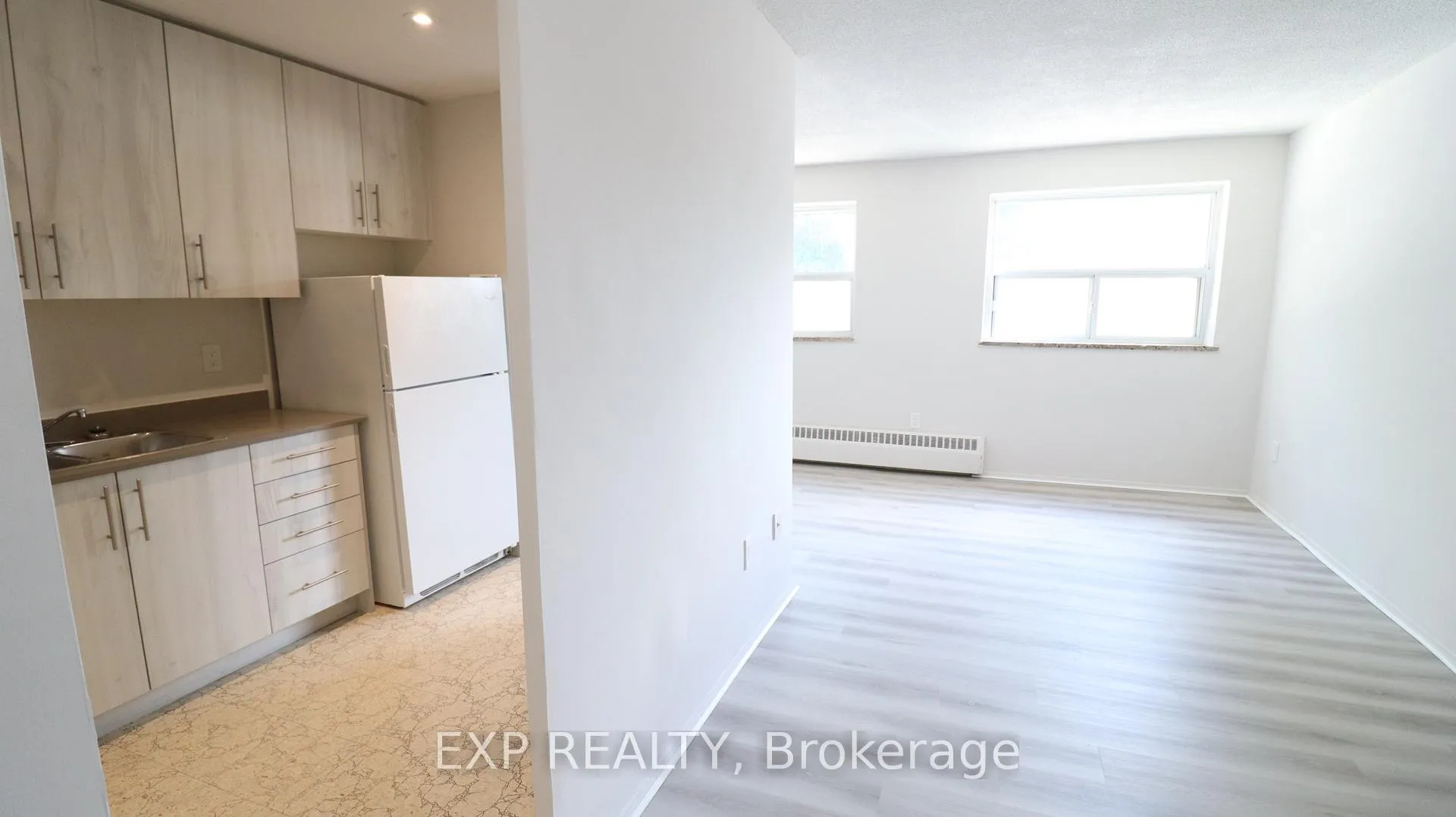 Photo 3 of Unit 102, 84 Second Street, Orangeville — HOMEH