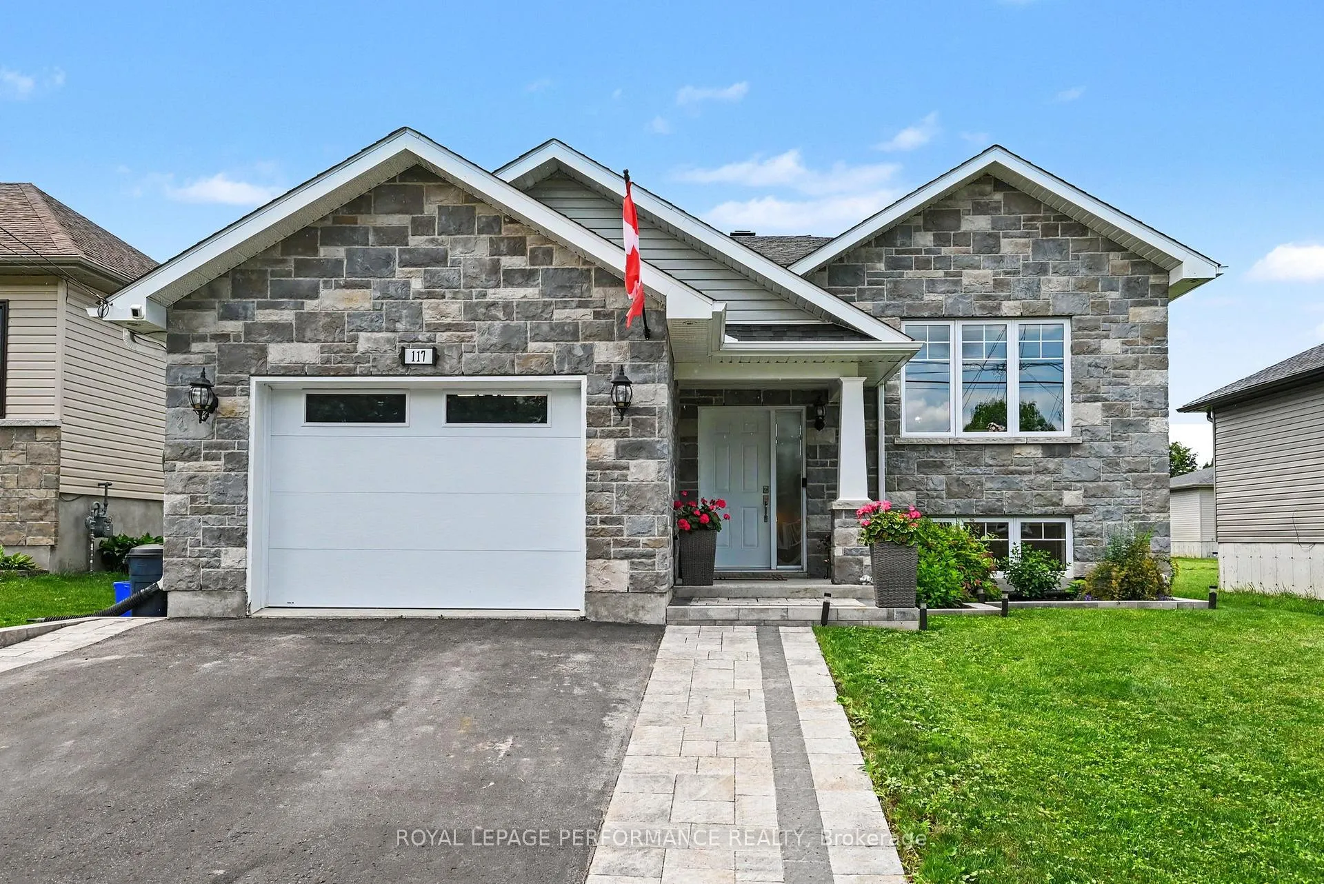 Photo 3 of 117 Leonia Street, Cornwall, Cornwall — HOMEH