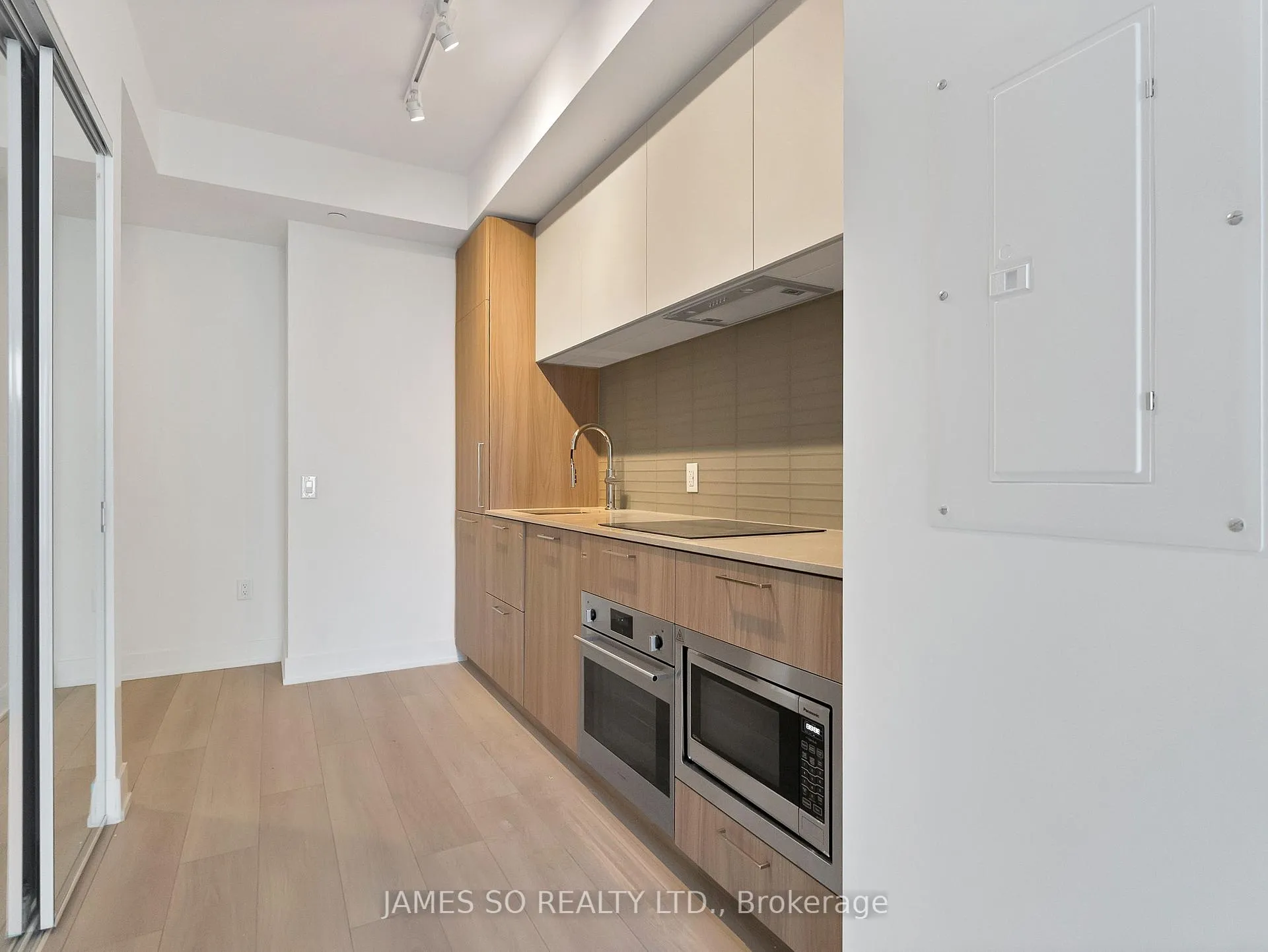 Front of Unit 803, 36 Olive Avenue