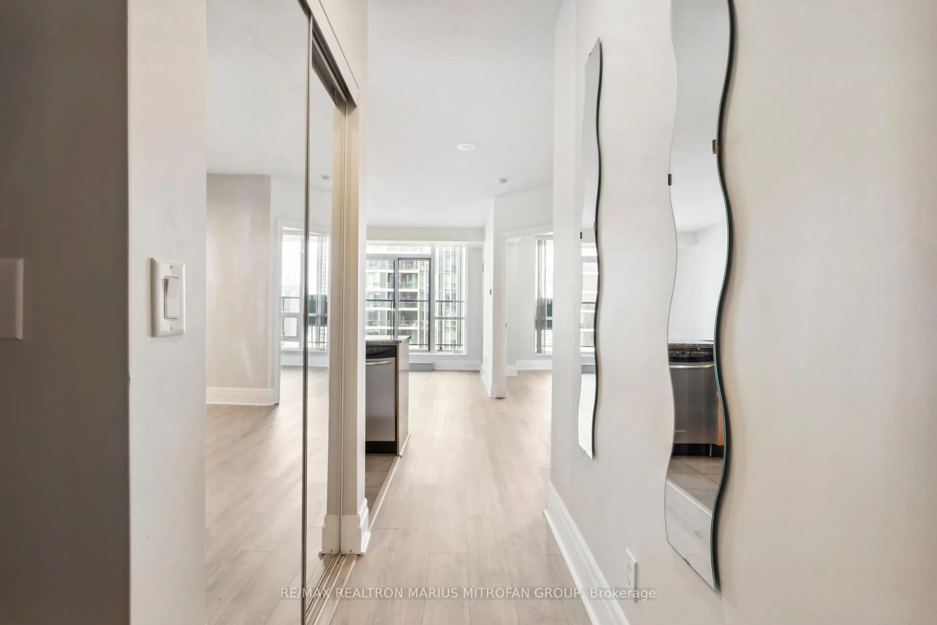 Photo 8 of Unit 3808, 16 Yonge Street, Toronto, Waterfront Communities — HOMEH