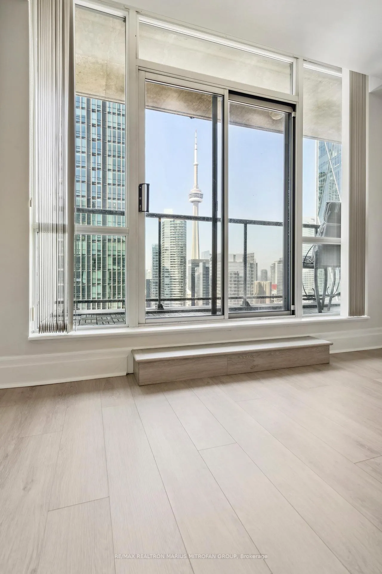 Photo 10 of Unit 3808, 16 Yonge Street, Toronto, Waterfront Communities — HOMEH