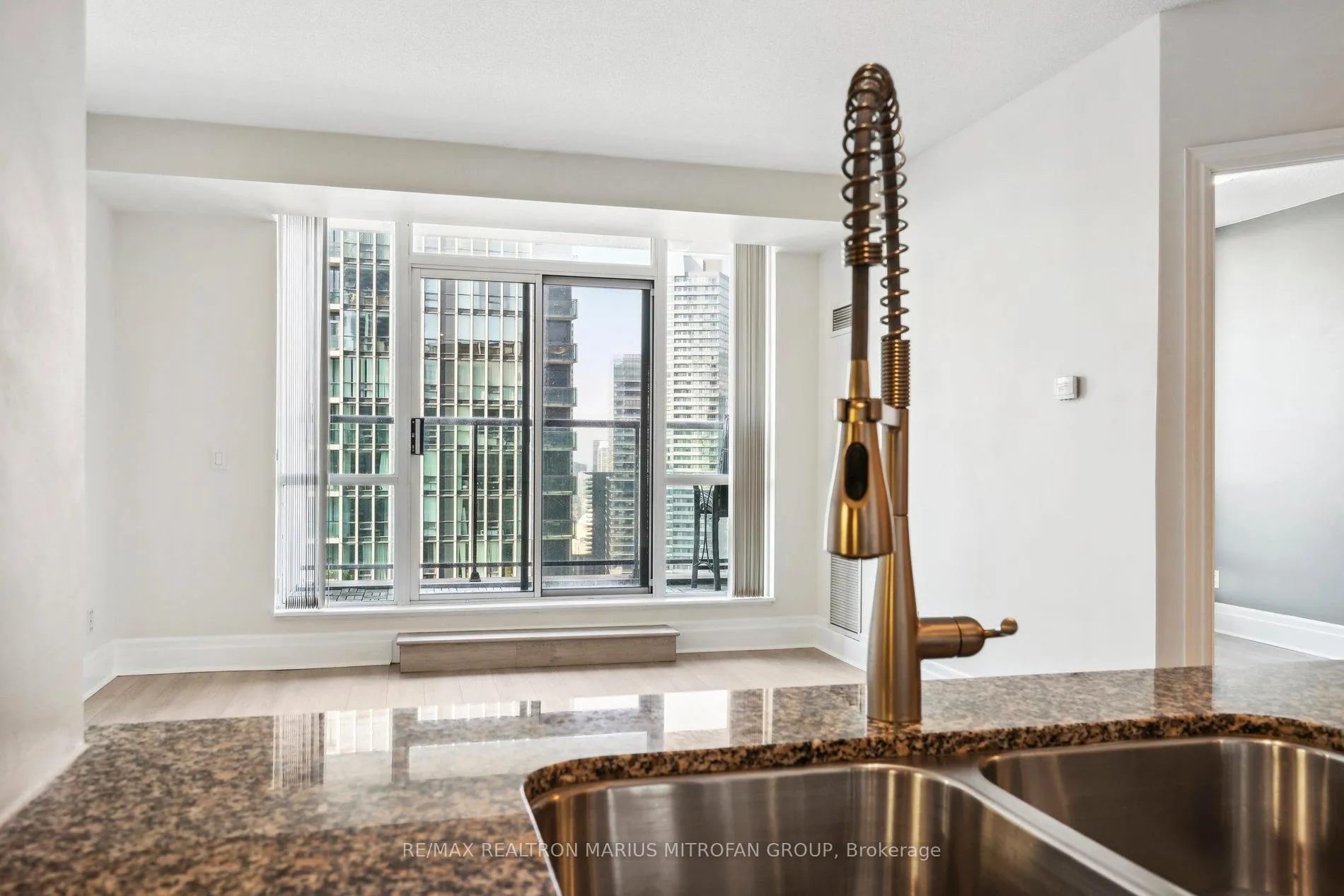 Photo 21 of Unit 3808, 16 Yonge Street, Toronto, Waterfront Communities — HOMEH