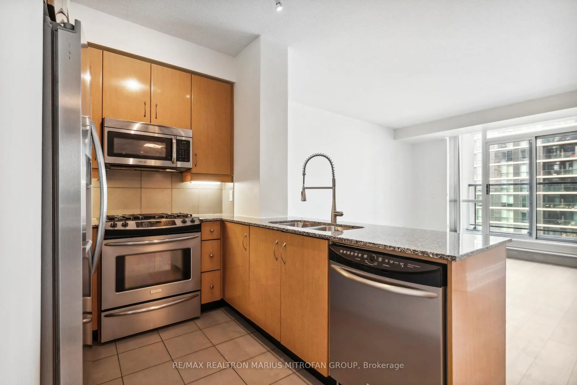 Photo 26 of Unit 3808, 16 Yonge Street, Toronto, Waterfront Communities — HOMEH