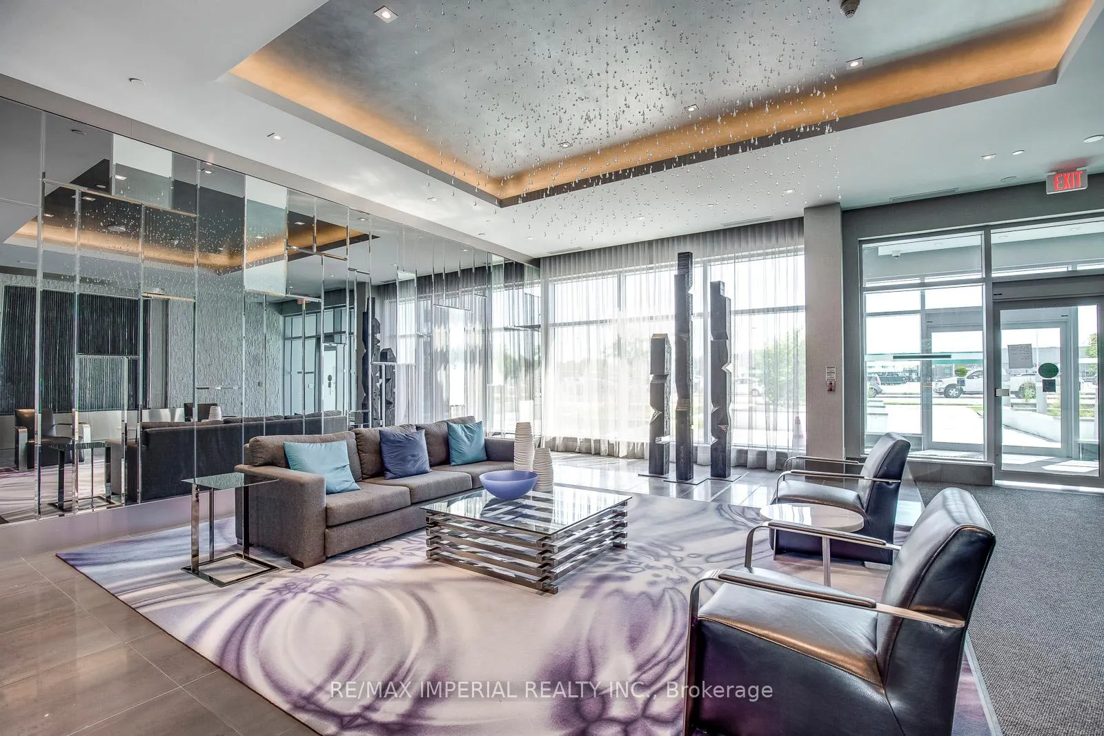 Photo 3 of Unit 711, 65 Speers Road, Oakville, Central — HOMEH