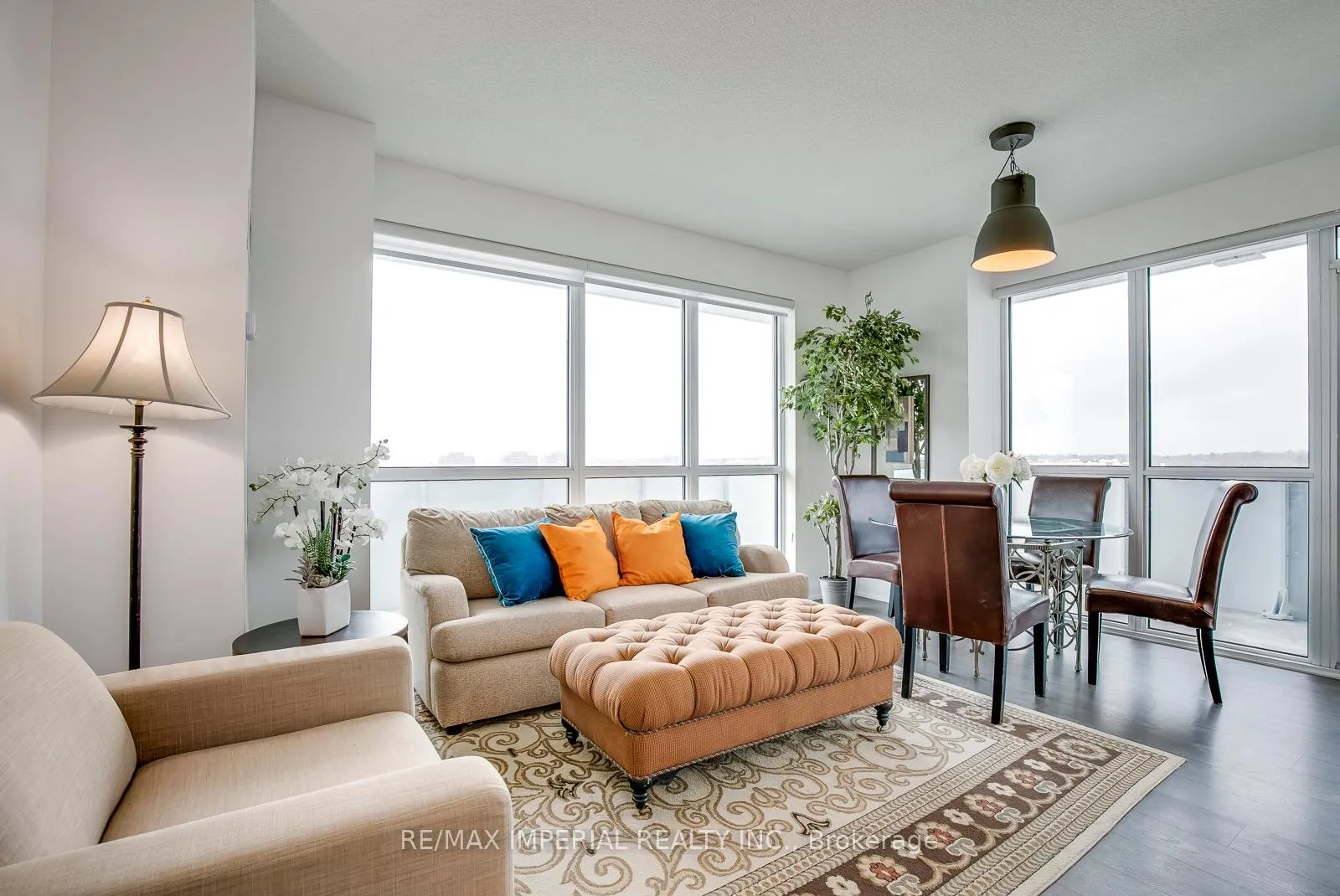 Photo 7 of Unit 711, 65 Speers Road, Oakville, Central — HOMEH