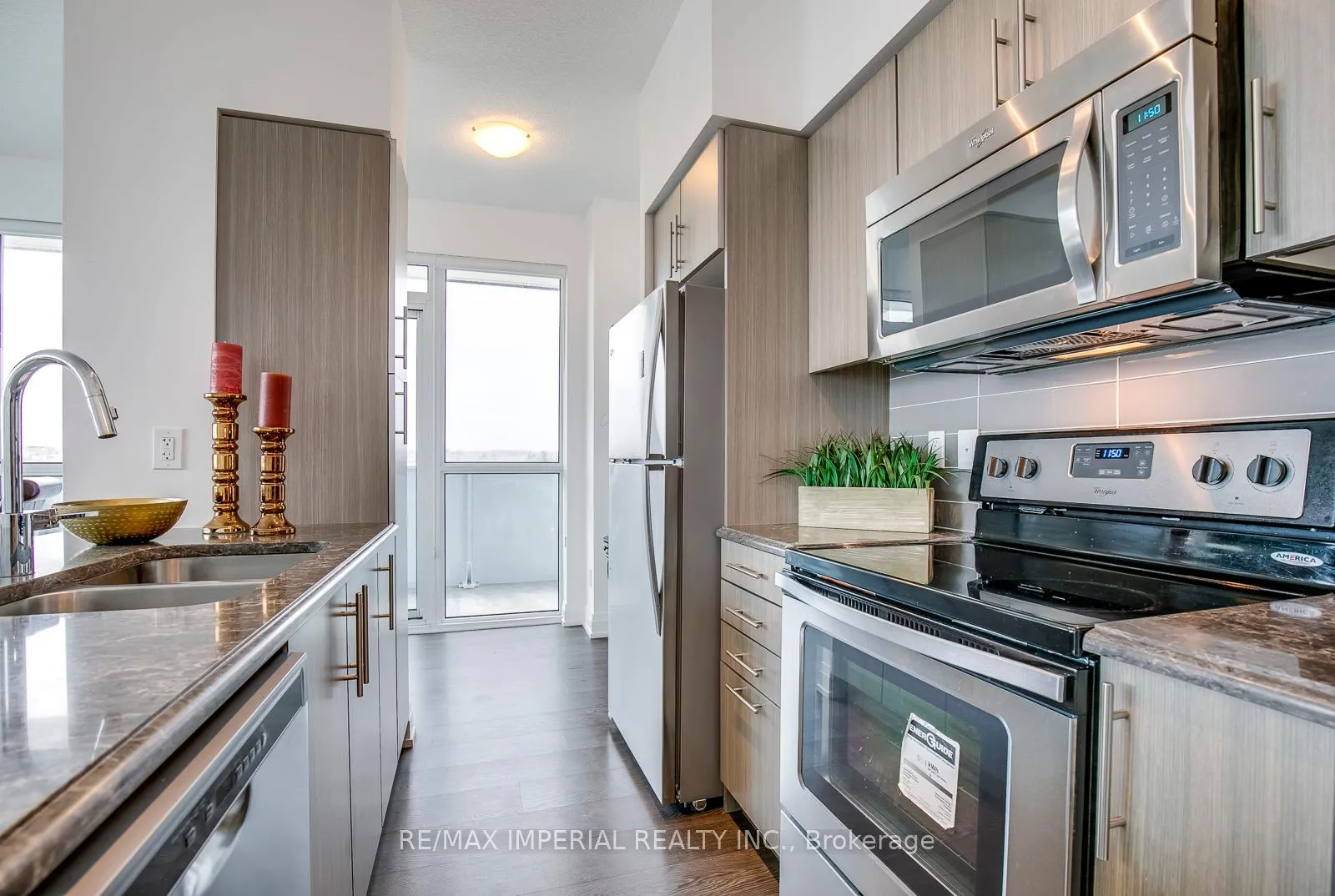 Photo 13 of Unit 711, 65 Speers Road, Oakville, Central — HOMEH