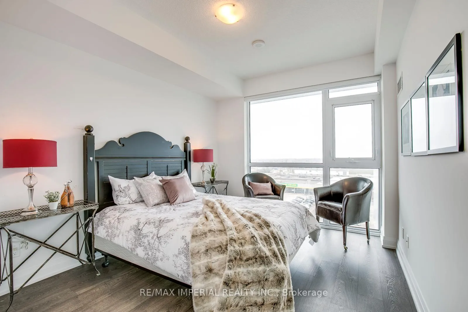 Photo 18 of Unit 711, 65 Speers Road, Oakville, Central — HOMEH
