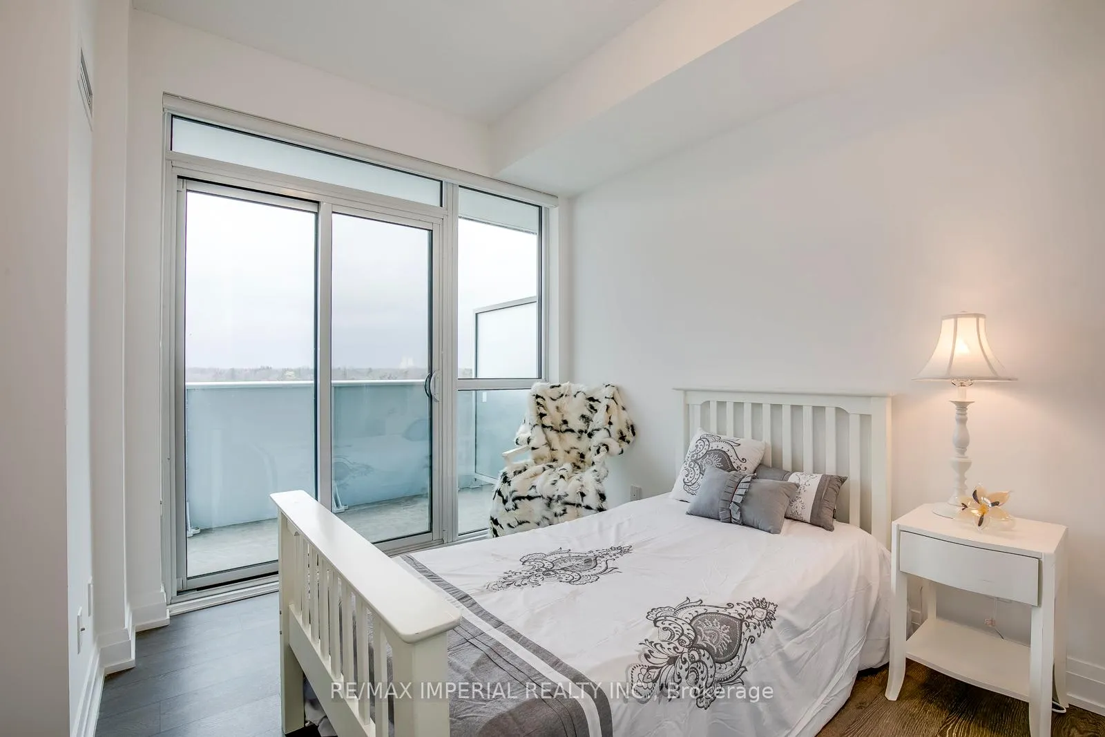 Photo 20 of Unit 711, 65 Speers Road, Oakville, Central — HOMEH