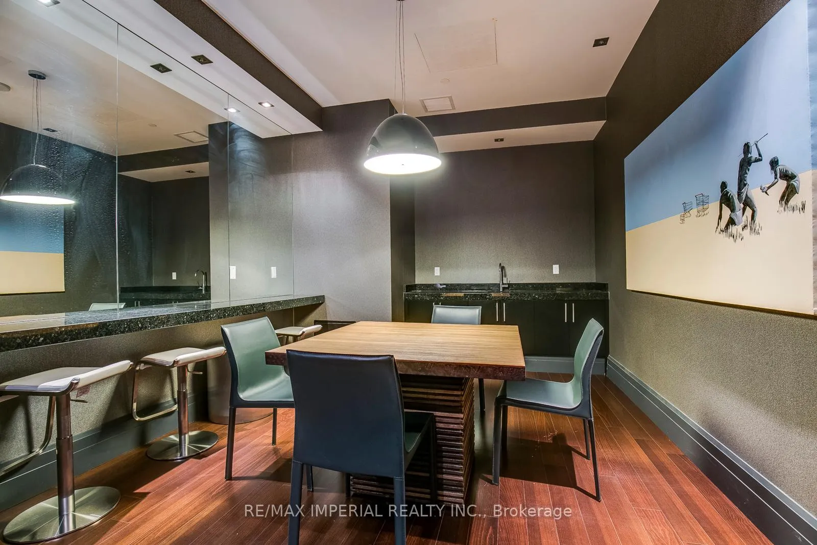 Photo 31 of Unit 711, 65 Speers Road, Oakville, Central — HOMEH