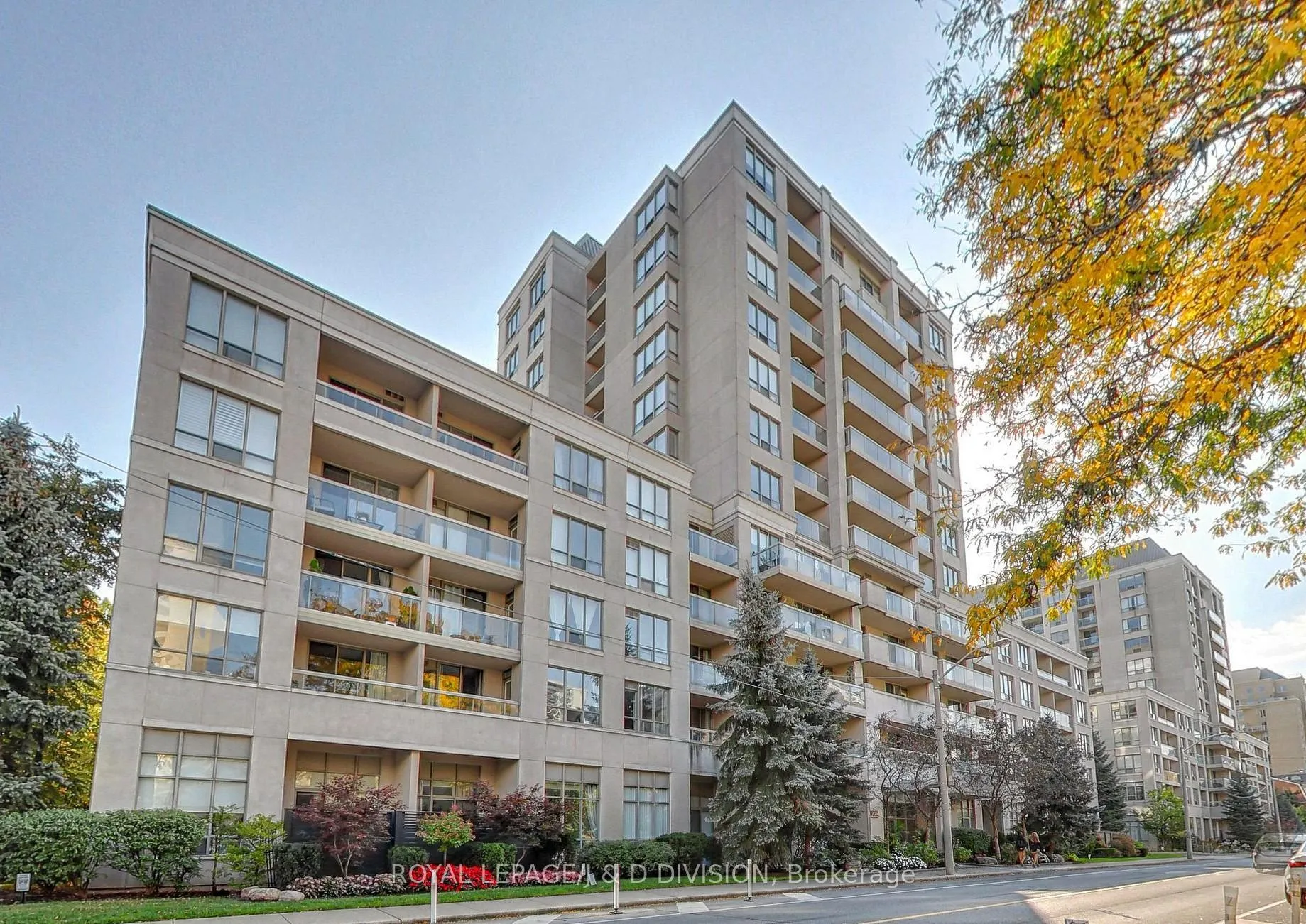 Front of Unit 209, 225 Merton Street