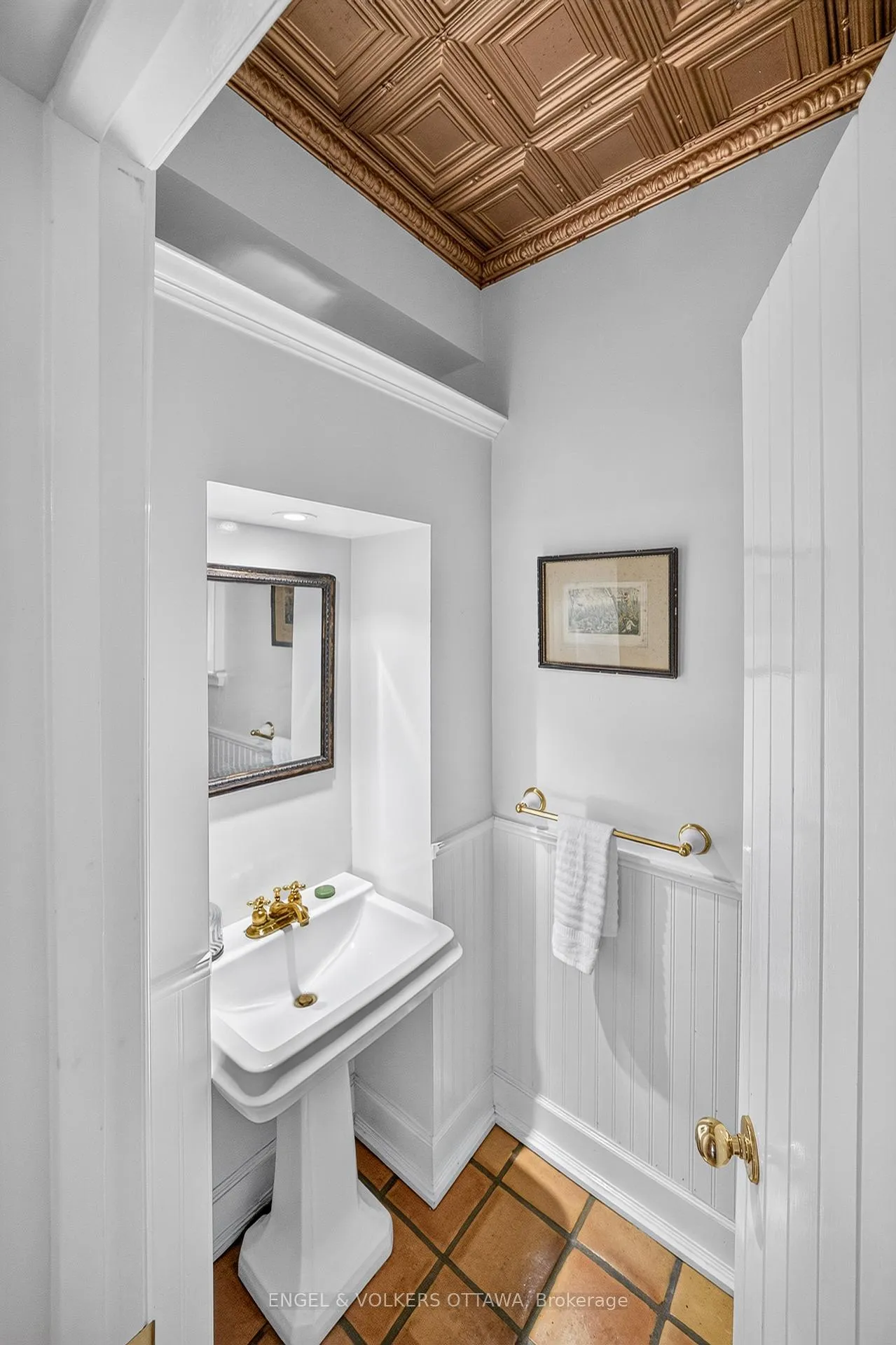 Photo 8 of 119 Strathcona Avenue, Ottawa, Glebe — HOMEH