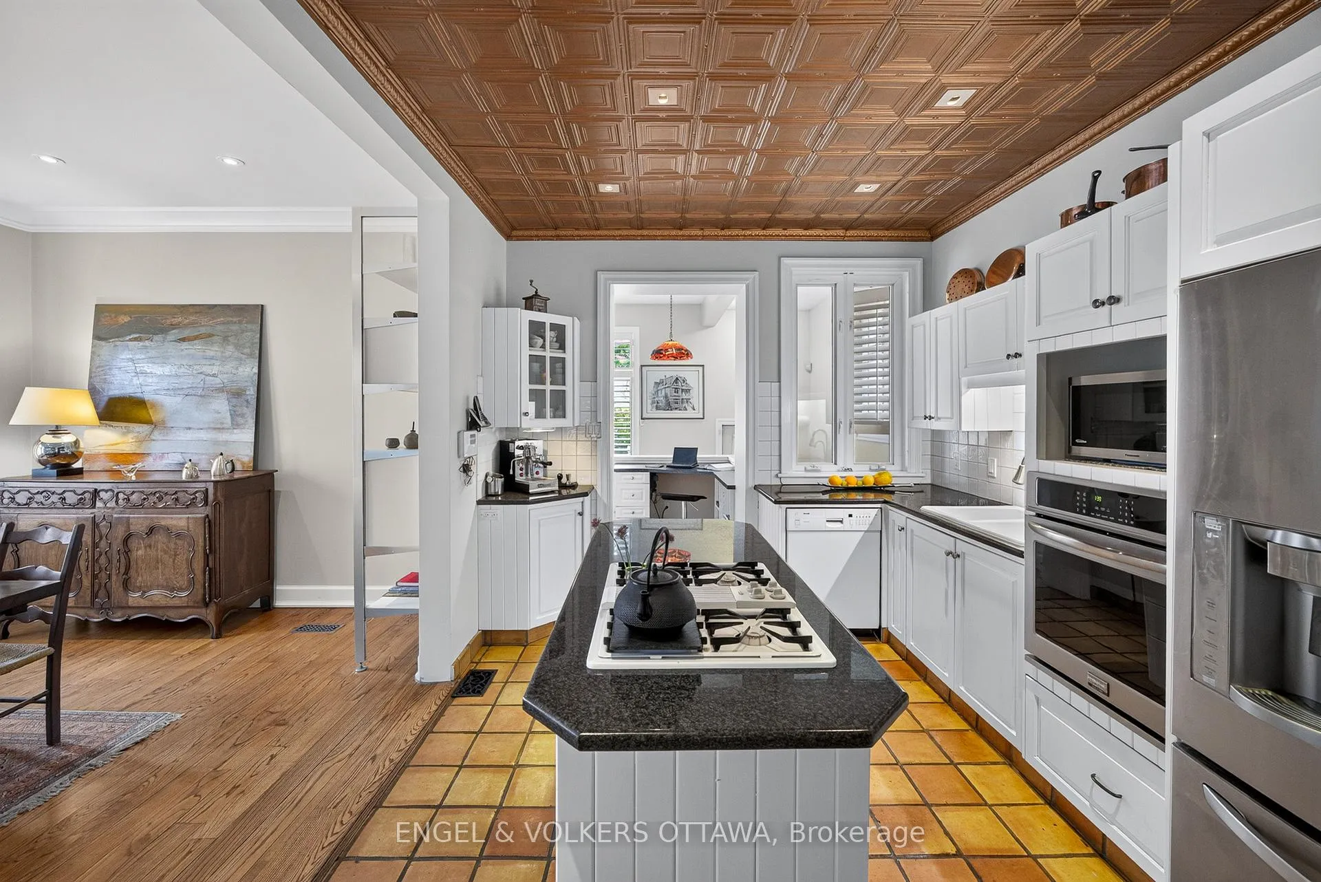 Photo 10 of 119 Strathcona Avenue, Ottawa, Glebe — HOMEH