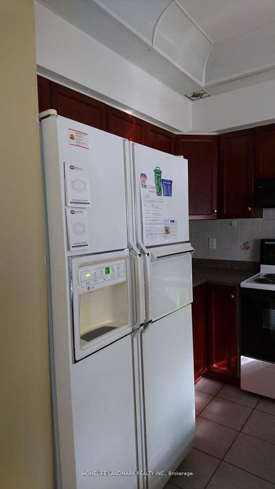 Photo 4 of Unit 13A, 18 St. Moritz Way, Markham, Unionville — HOMEH