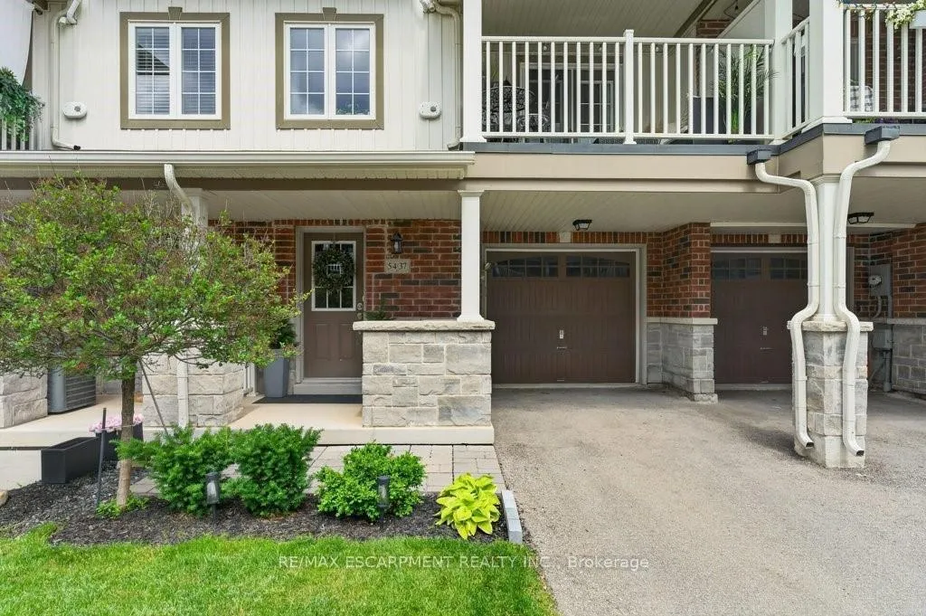 Photo 3 of Unit 37, 54 Nisbet Boulevard, Hamilton, Waterdown — HOMEH
