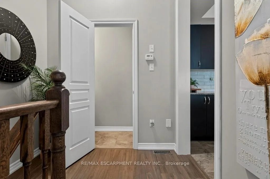 Photo 9 of Unit 37, 54 Nisbet Boulevard, Hamilton, Waterdown — HOMEH