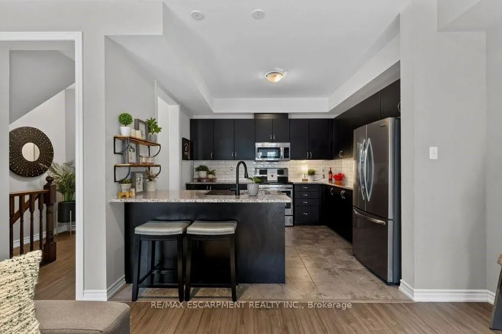 Photo 19 of Unit 37, 54 Nisbet Boulevard, Hamilton, Waterdown — HOMEH