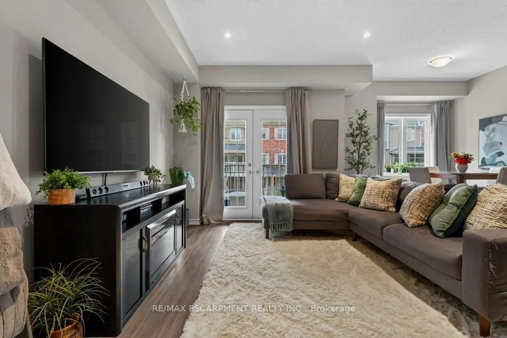 Photo 22 of Unit 37, 54 Nisbet Boulevard, Hamilton, Waterdown — HOMEH