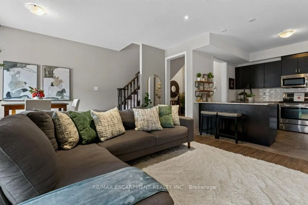 Photo 24 of Unit 37, 54 Nisbet Boulevard, Hamilton, Waterdown — HOMEH