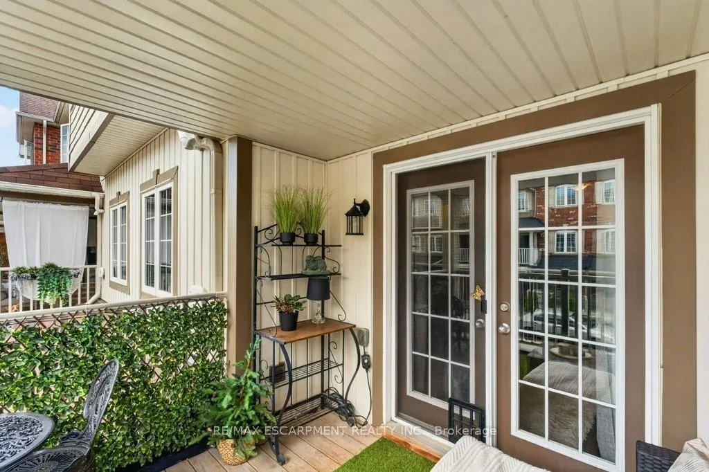 Photo 31 of Unit 37, 54 Nisbet Boulevard, Hamilton, Waterdown — HOMEH
