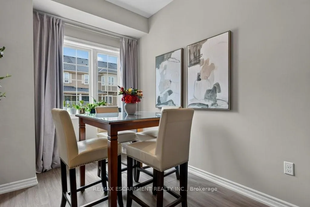 Photo 33 of Unit 37, 54 Nisbet Boulevard, Hamilton, Waterdown — HOMEH