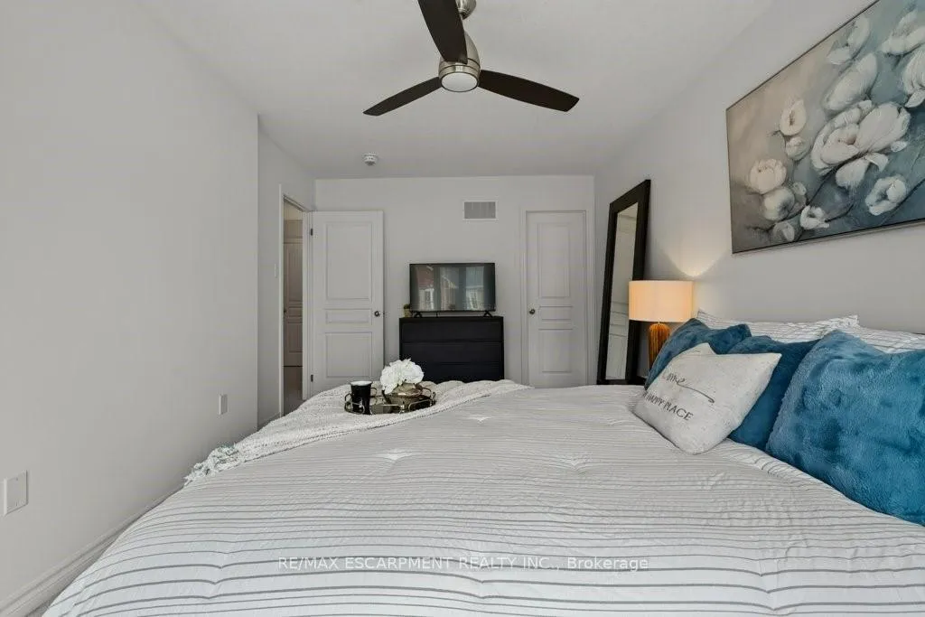 Photo 40 of Unit 37, 54 Nisbet Boulevard, Hamilton, Waterdown — HOMEH