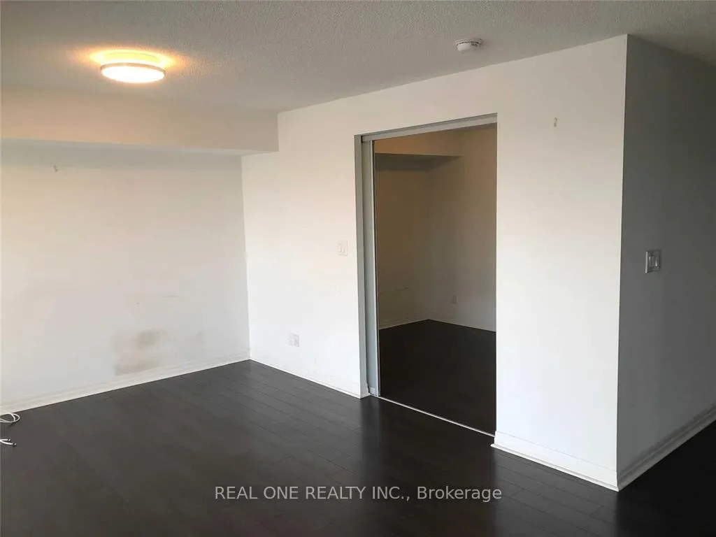 Photo 9 of Unit 306, 2015 Sheppard Avenue E, North York, Henry Farm — HOMEH