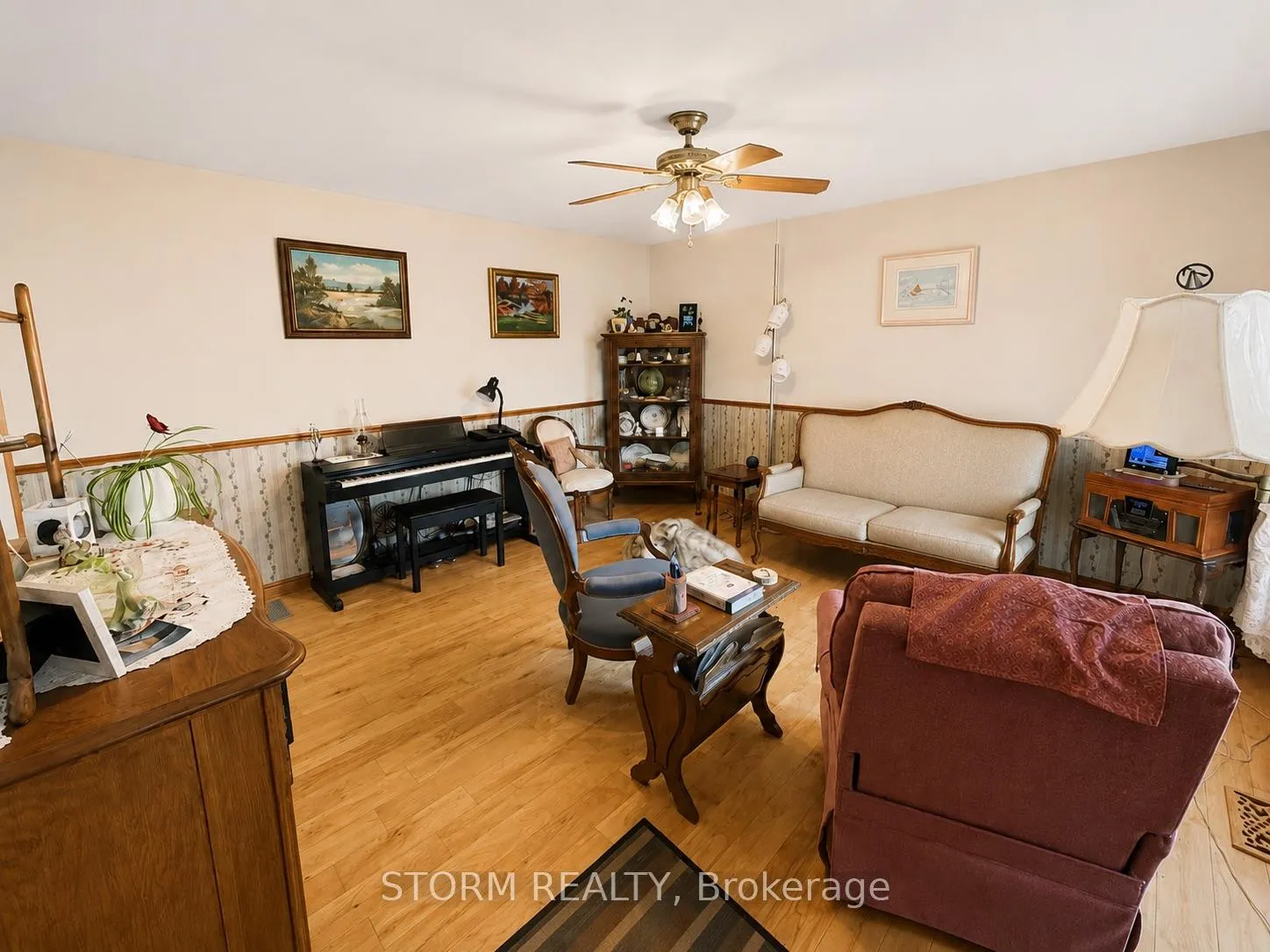 Photo 11 of 4901 Piperville Road, Ottawa, Carlsbad Springs — HOMEH