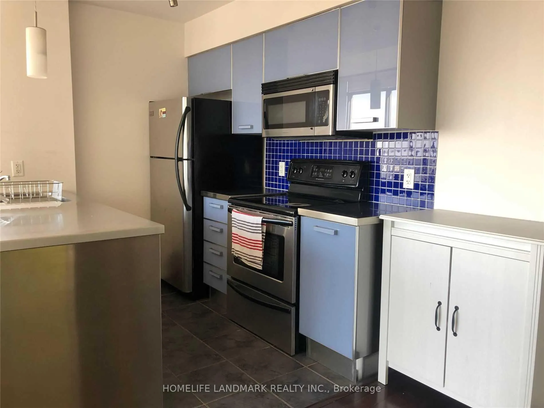 Photo 6 of Unit 3103, 37 Grosvenor Street, Toronto, Bay Street Corridor — HOMEH