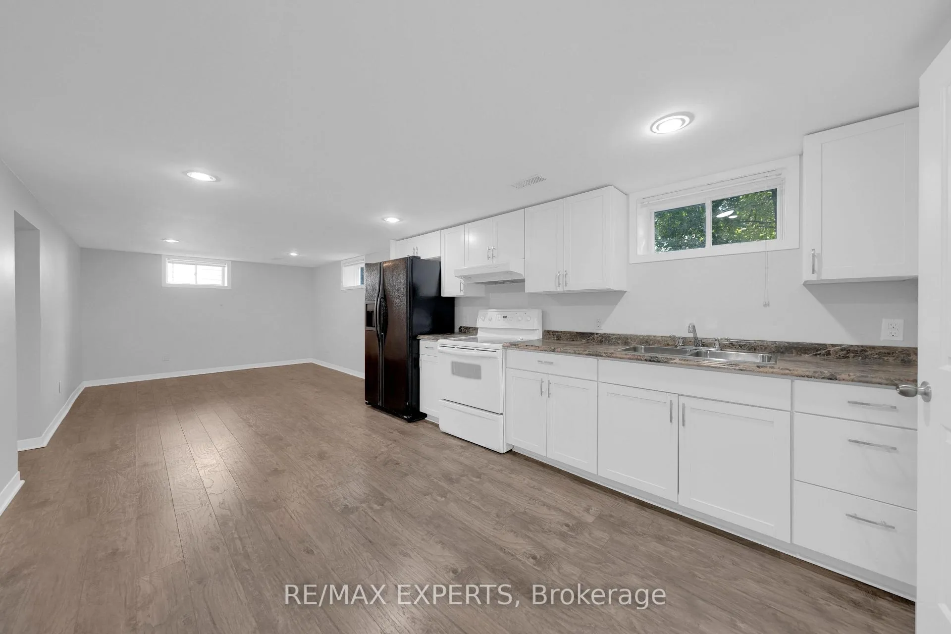 Photo 10 of Unit LOWER, 87 Eugenia Street, Barrie, Codrington — HOMEH