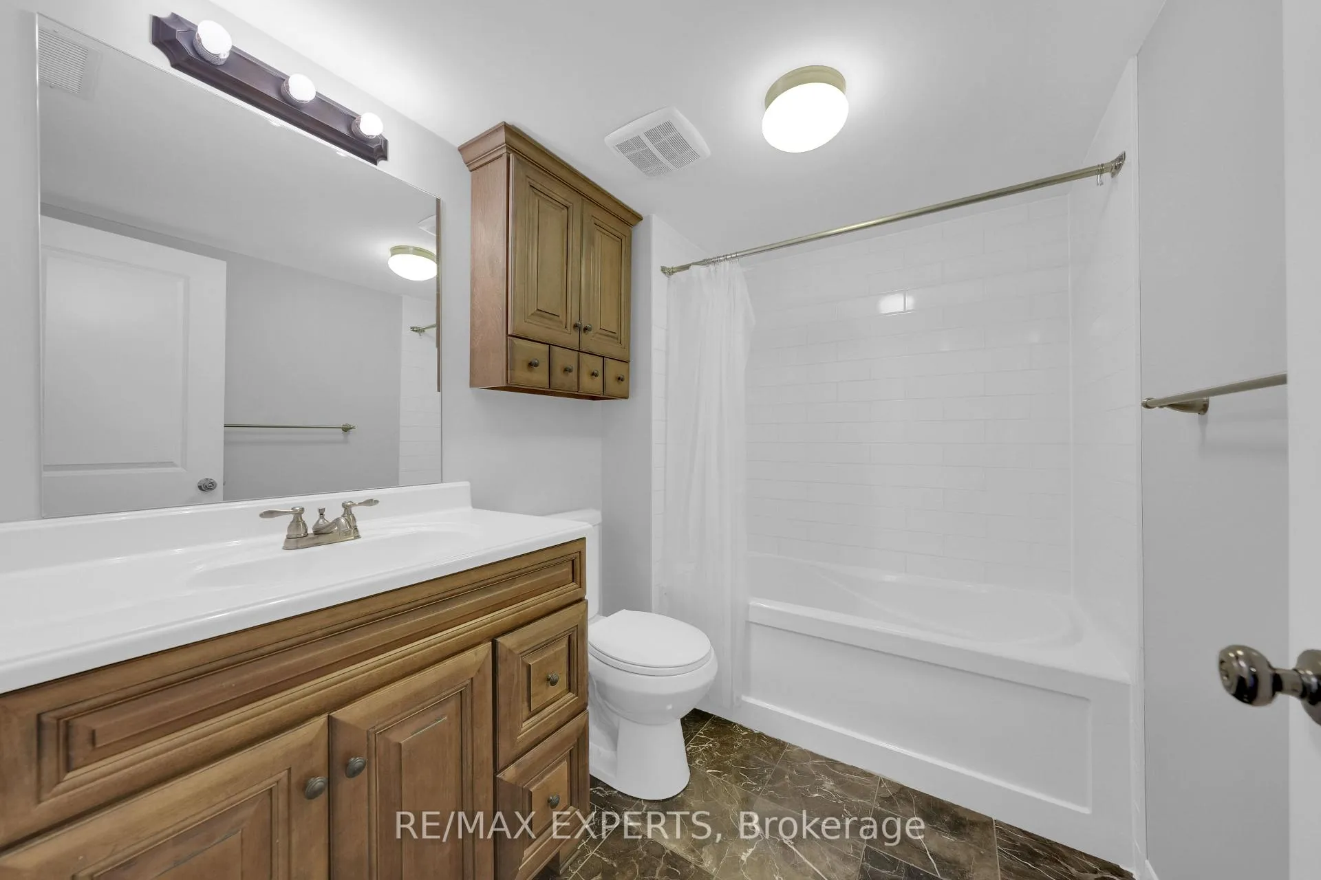 Photo 19 of Unit LOWER, 87 Eugenia Street, Barrie, Codrington — HOMEH