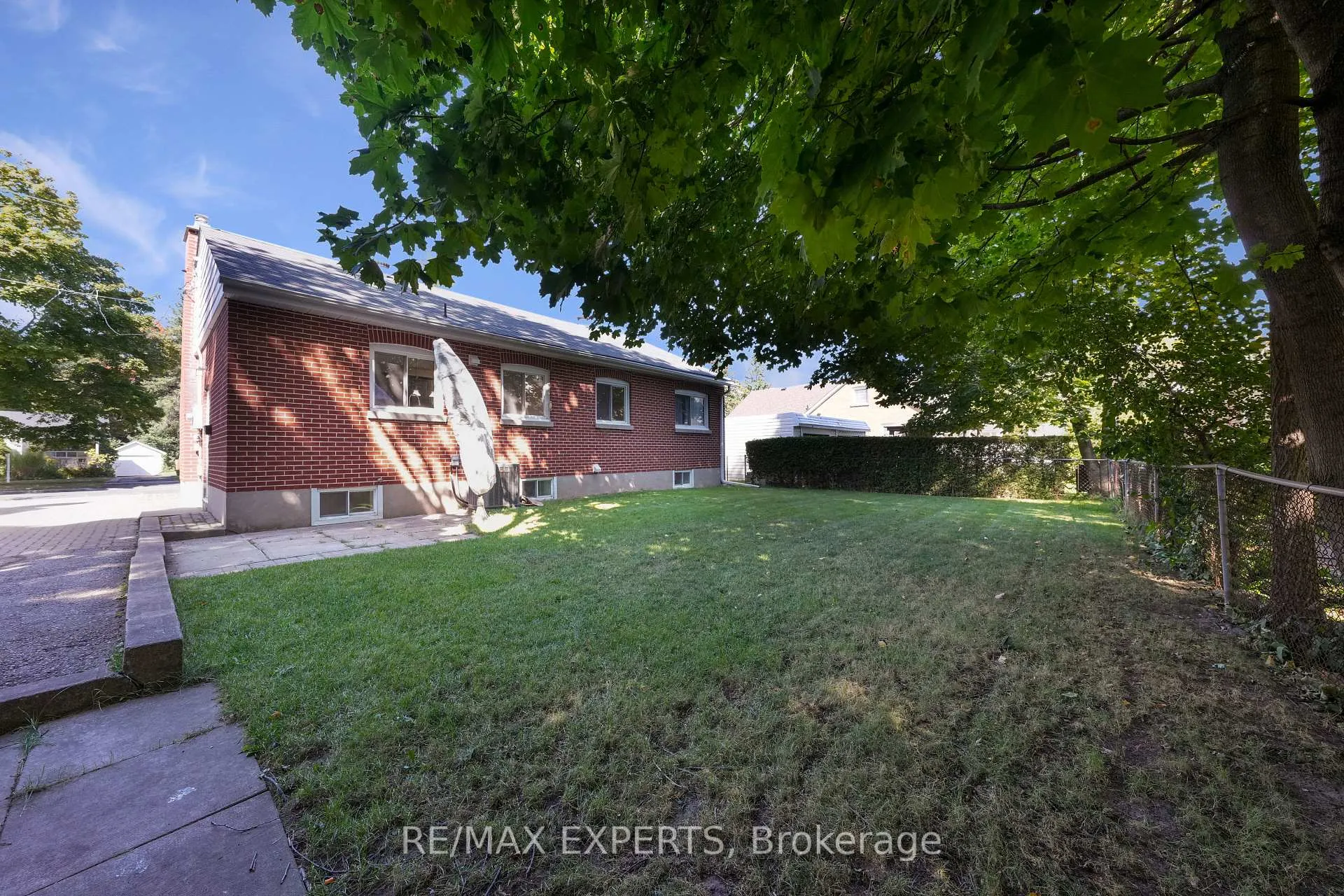 Photo 23 of Unit LOWER, 87 Eugenia Street, Barrie, Codrington — HOMEH