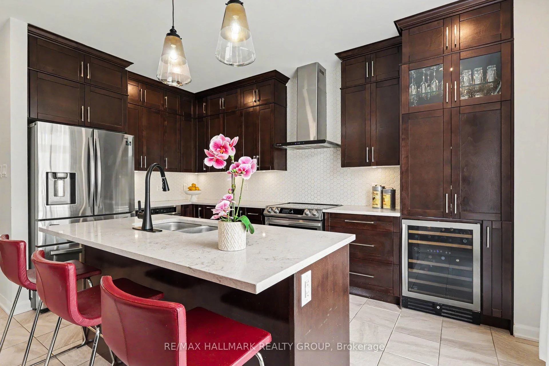 Photo 10 of 129 Robin Easey Avenue, Ottawa, Barrhaven - Half Moon Bay — HOMEH