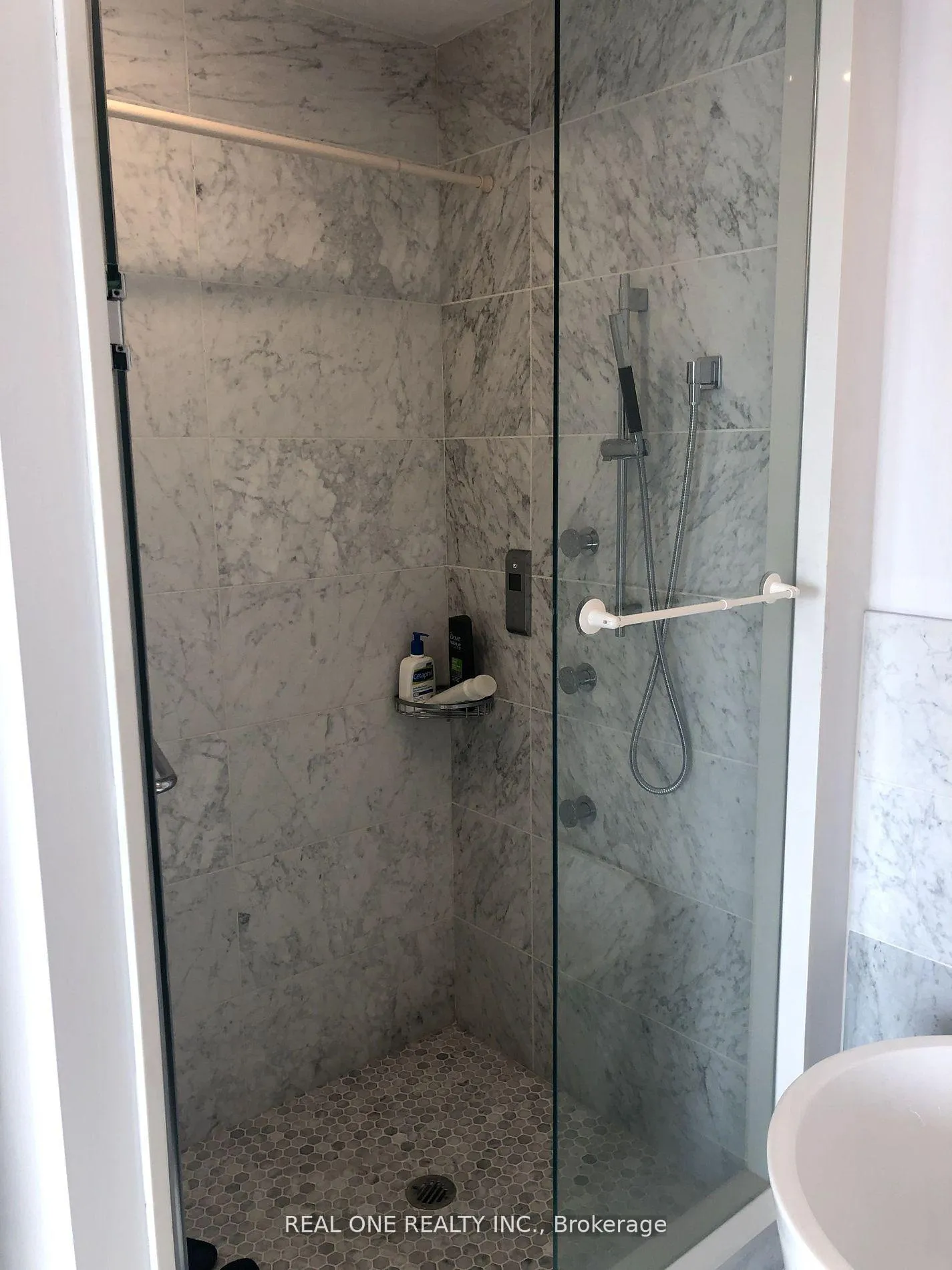 Photo 7 of Unit 4911, 488 University Avenue, Toronto, University — HOMEH
