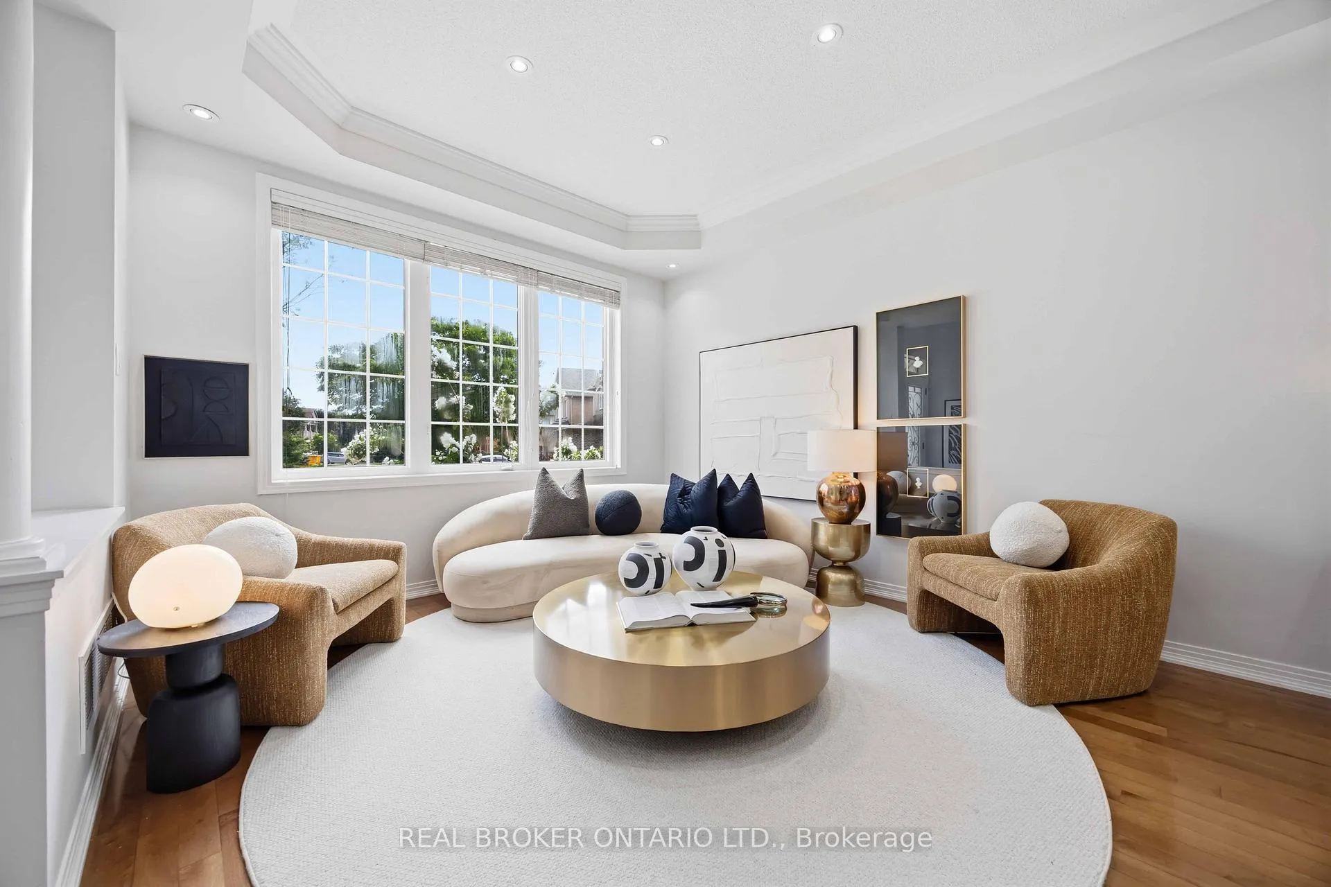 Photo 2 of 50 Robert Grundy Road, Markham, Cachet — HOMEH