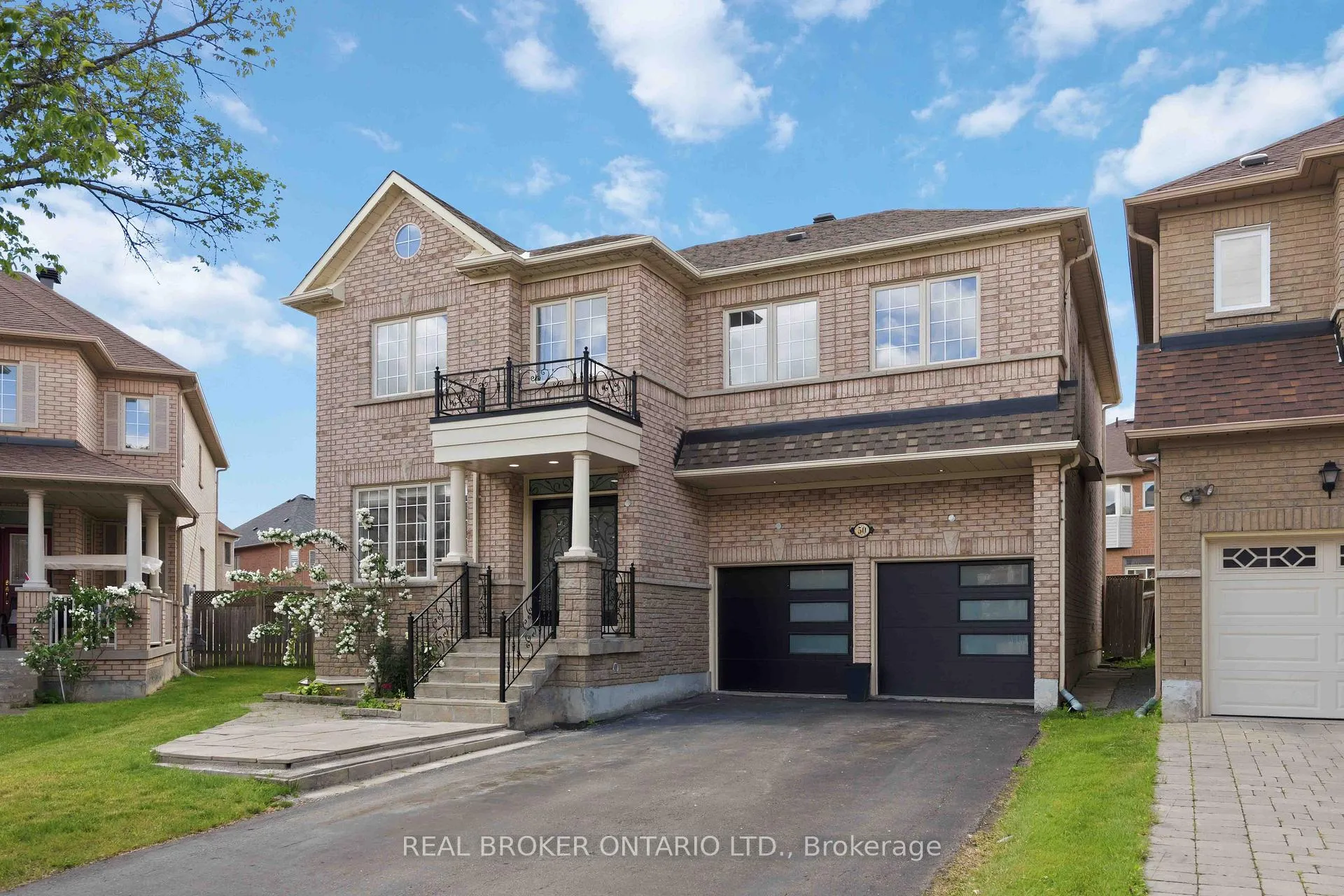 Photo 5 of 50 Robert Grundy Road, Markham, Cachet — HOMEH