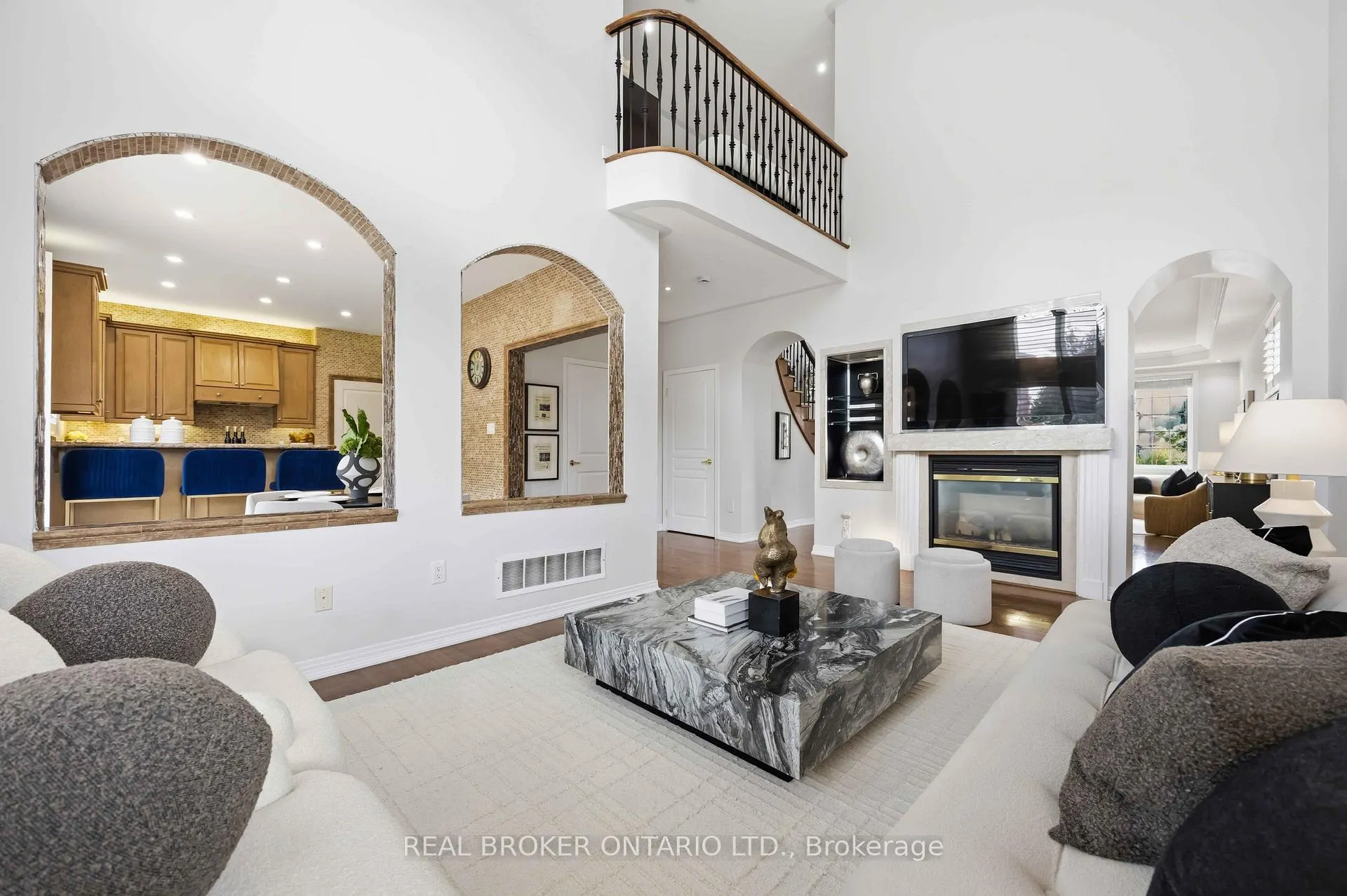 Photo 18 of 50 Robert Grundy Road, Markham, Cachet — HOMEH