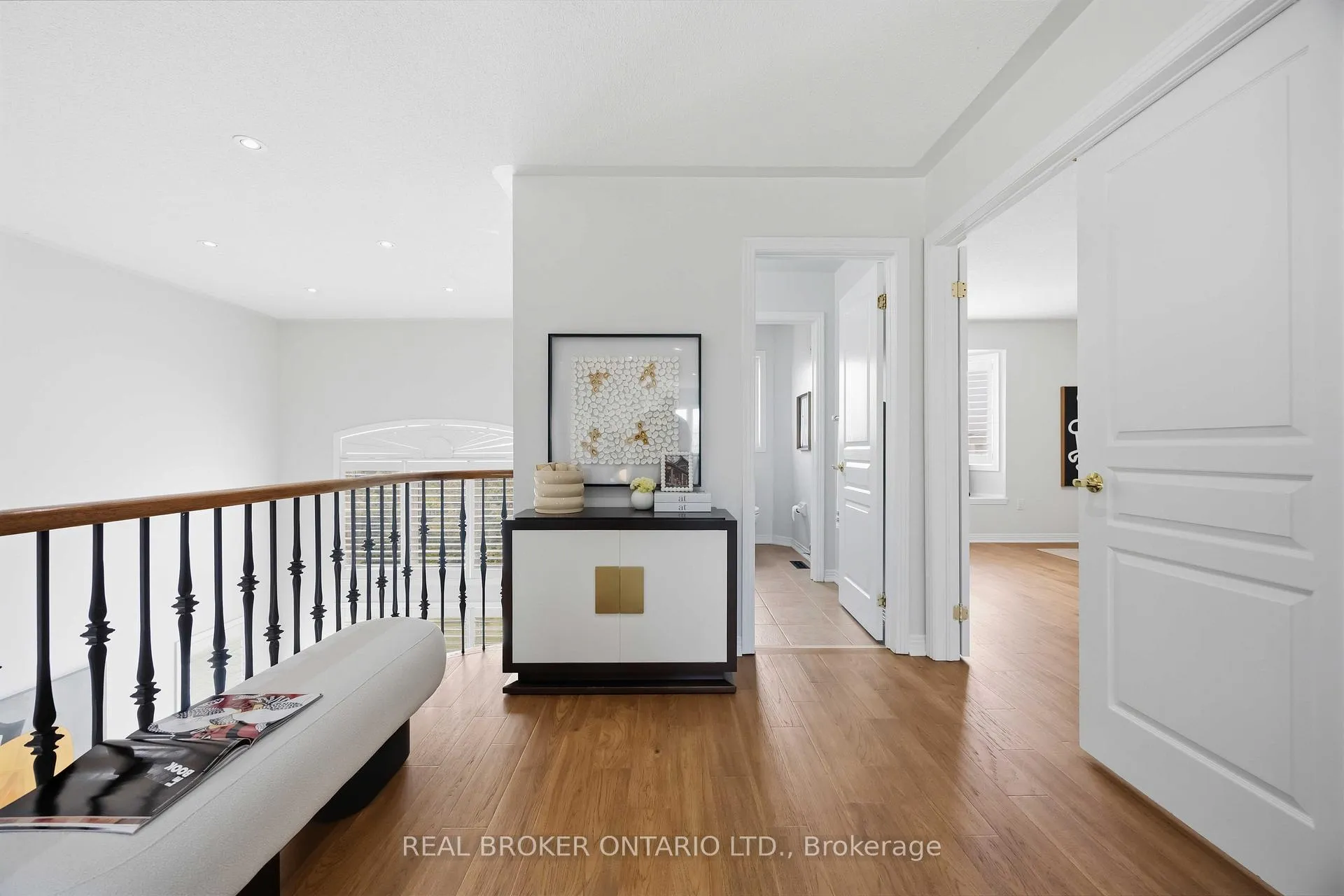 Photo 30 of 50 Robert Grundy Road, Markham, Cachet — HOMEH