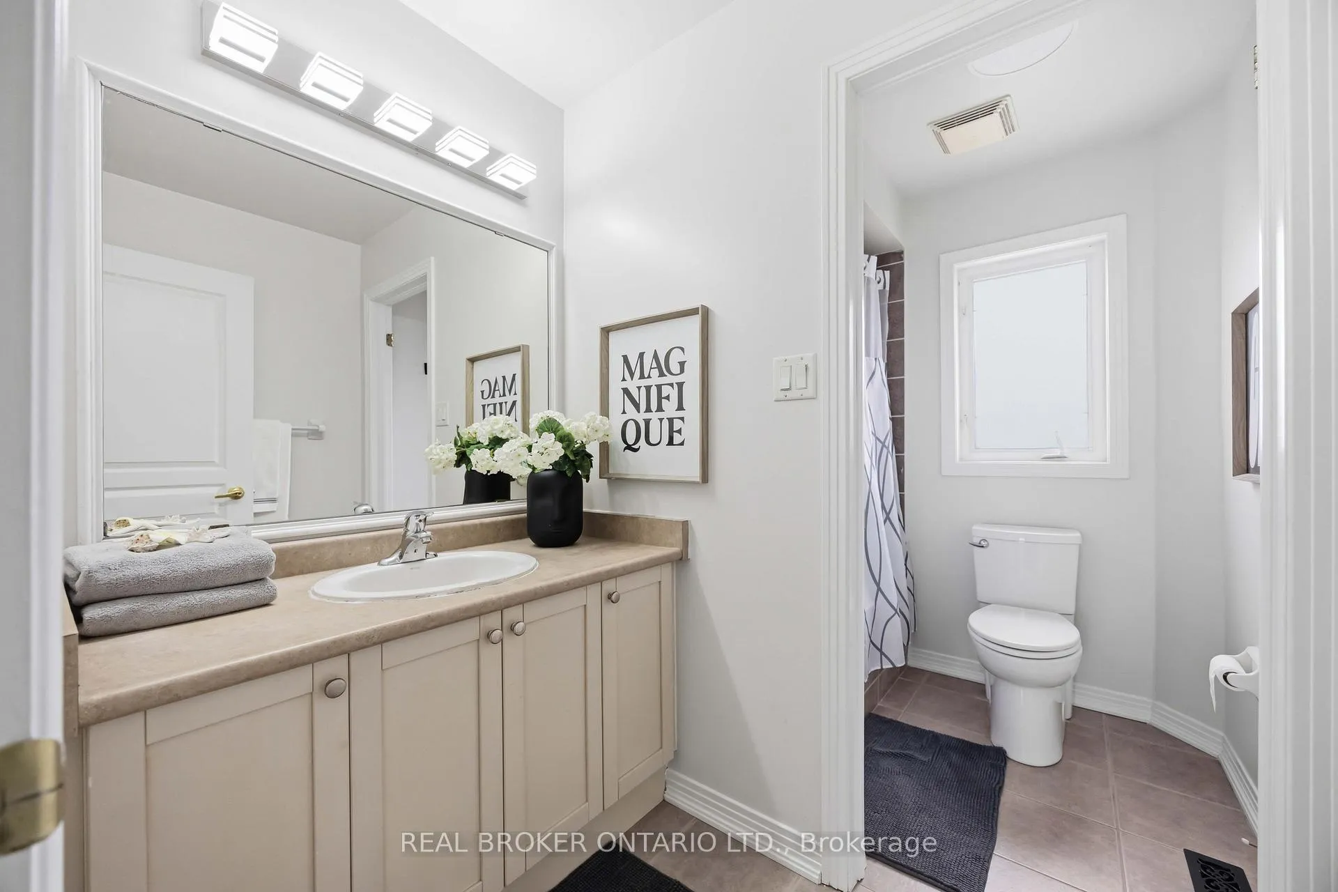 Photo 36 of 50 Robert Grundy Road, Markham, Cachet — HOMEH