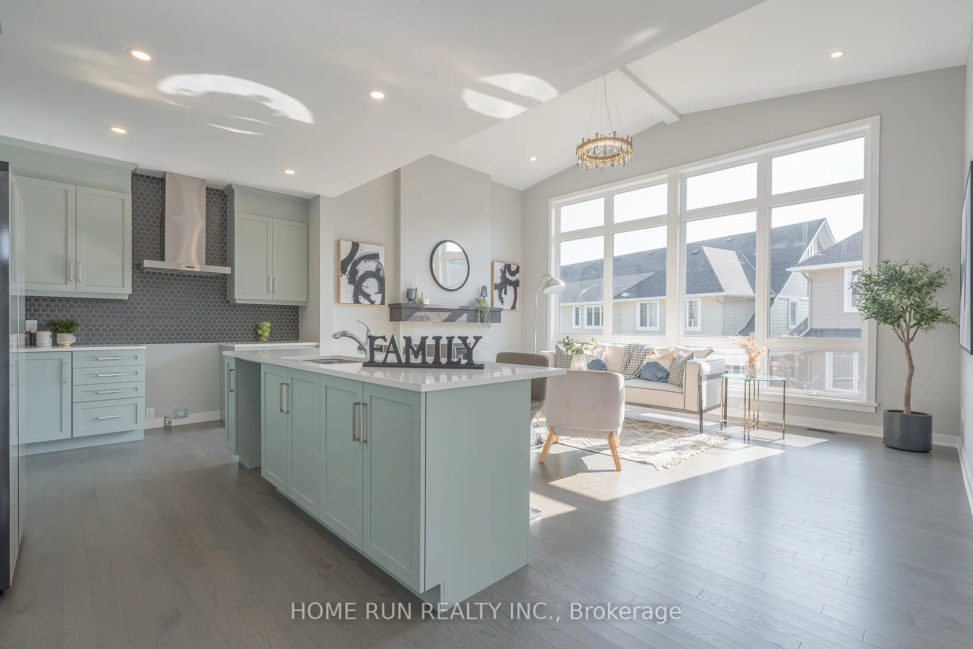 Photo 15 of 271 Ketchikan Crescent, Ottawa, Kanata - Kanata Lakes/Heritage Hills — HOMEH