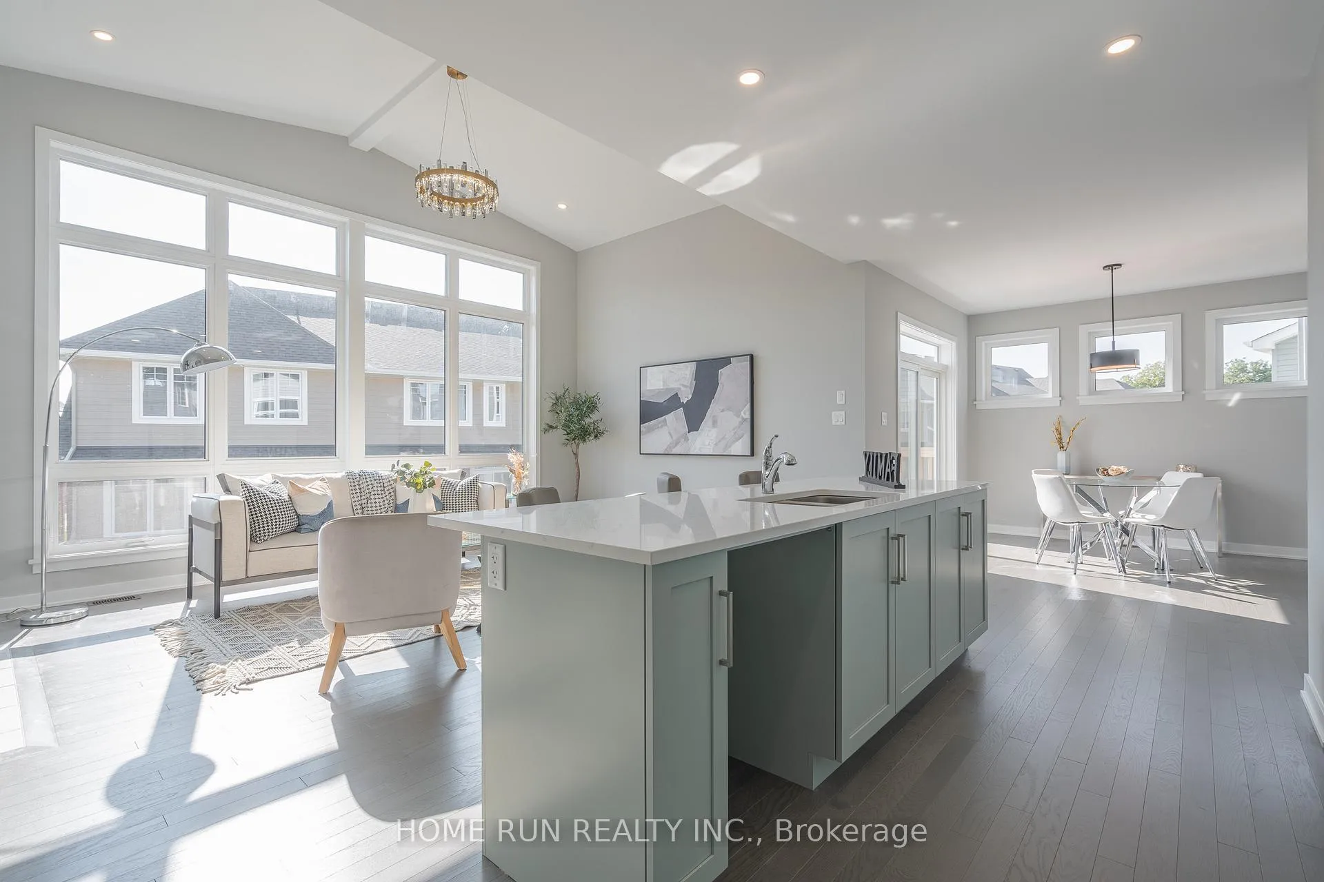 Photo 19 of 271 Ketchikan Crescent, Ottawa, Kanata - Kanata Lakes/Heritage Hills — HOMEH