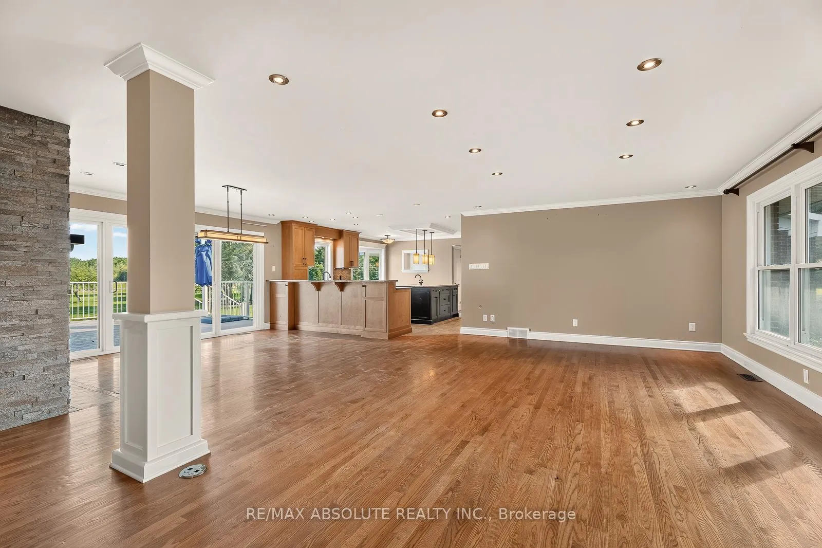 Photo 14 of 2772 Harbison Road, Ottawa, Rideau Twp South To Roger Stevens Drive — HOMEH