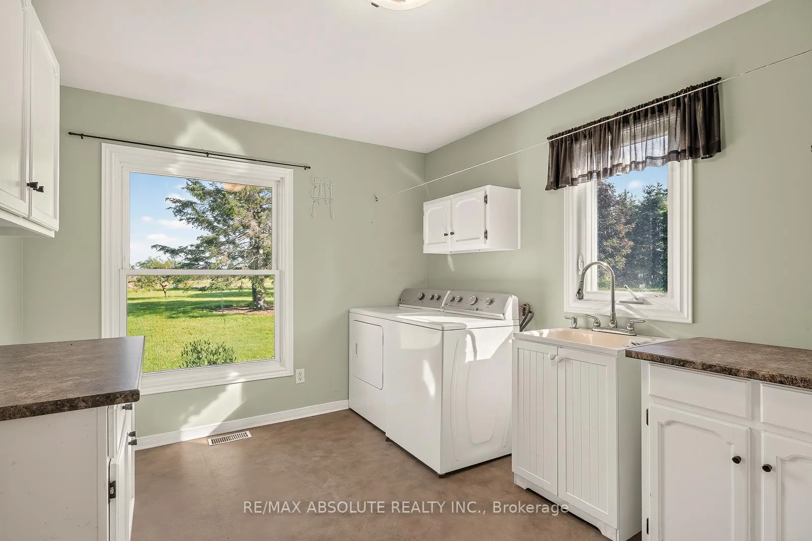 Photo 24 of 2772 Harbison Road, Ottawa, Rideau Twp South To Roger Stevens Drive — HOMEH
