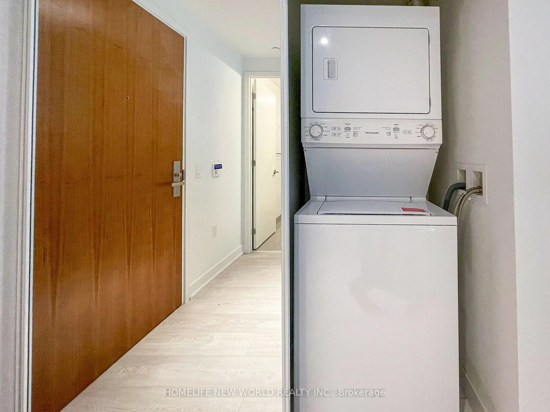 Photo 12 of Unit 309, 15 Queens Quay E, Toronto, Waterfront Communities — HOMEH